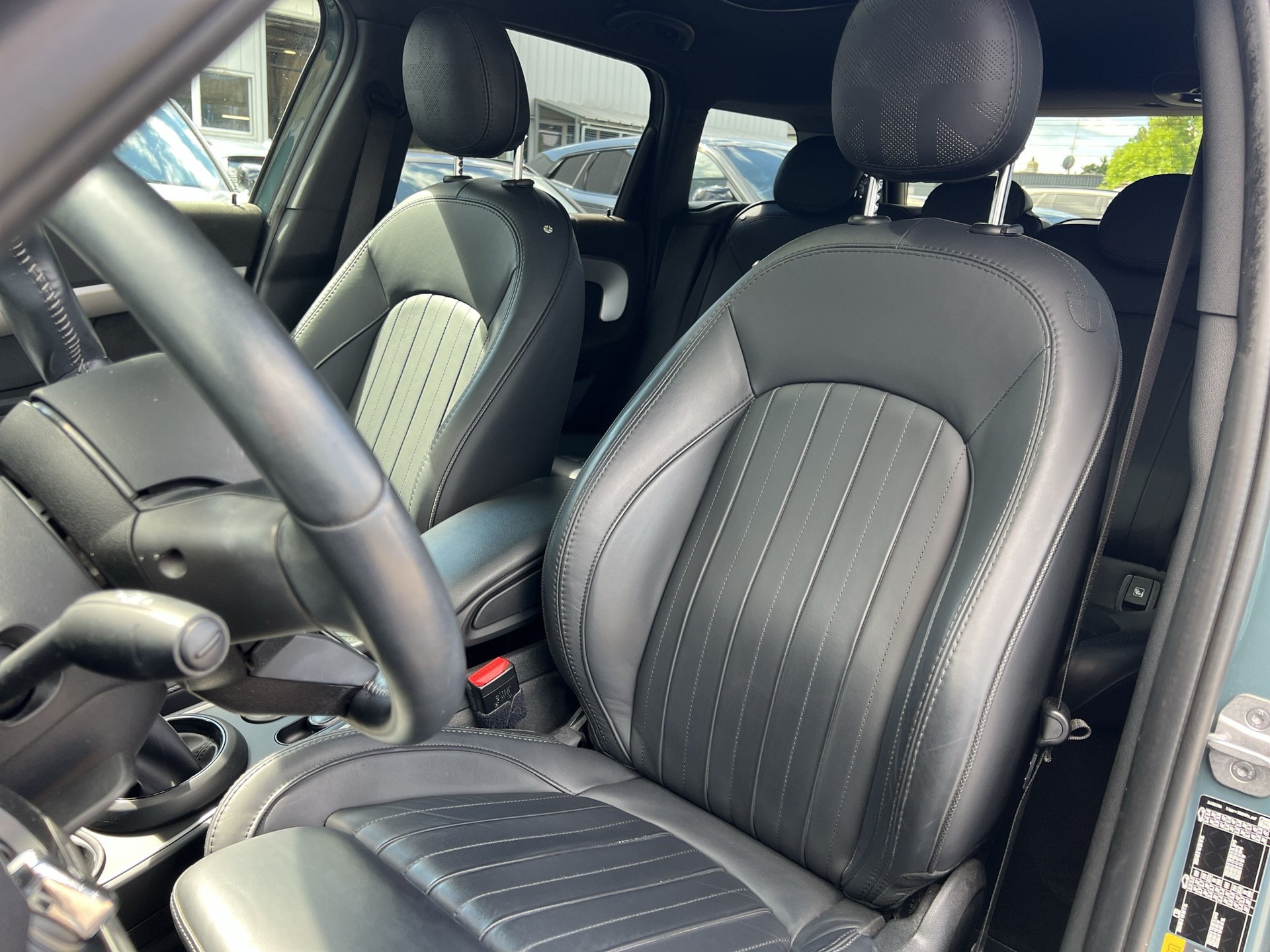 MINI Countryman Cooper SE ALL4 PHEV Steptronic-image-9