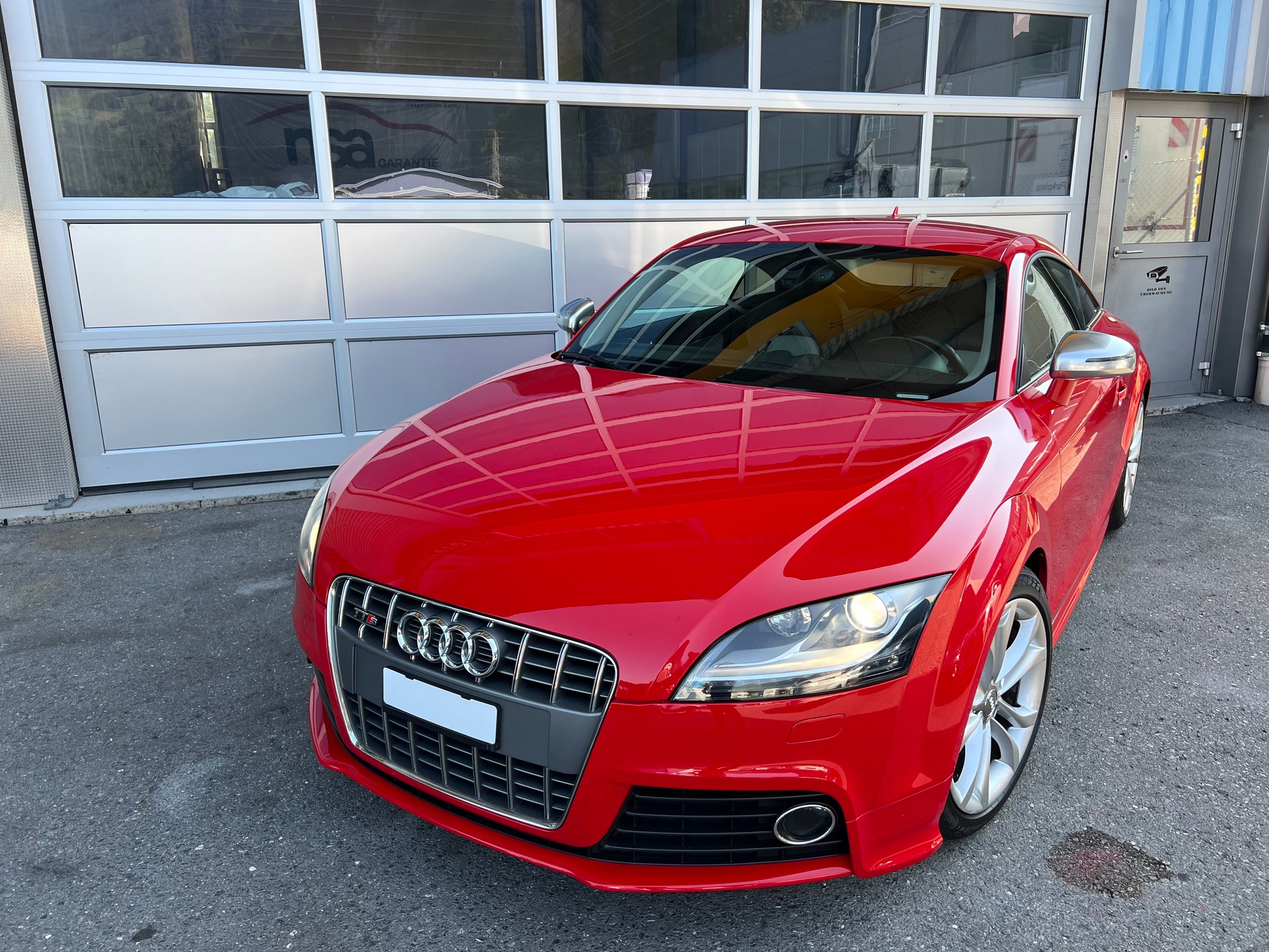 AUDI TTS Coupé 2.0 TFSI S- Line 4x4 S-tronic *** Navi * Leder * 8 fachbereift * mit frisch ab MFK ***-image-2