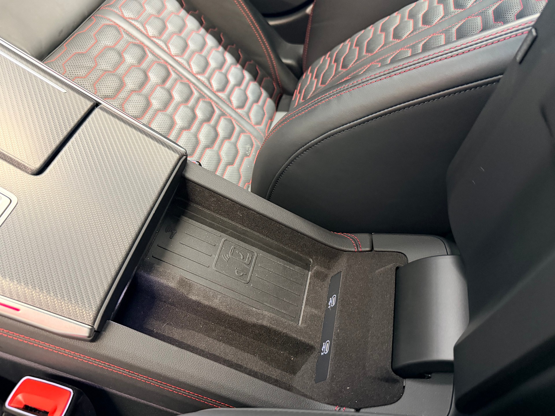 AUDI RS7 Sportback MHEV Performance-image-24
