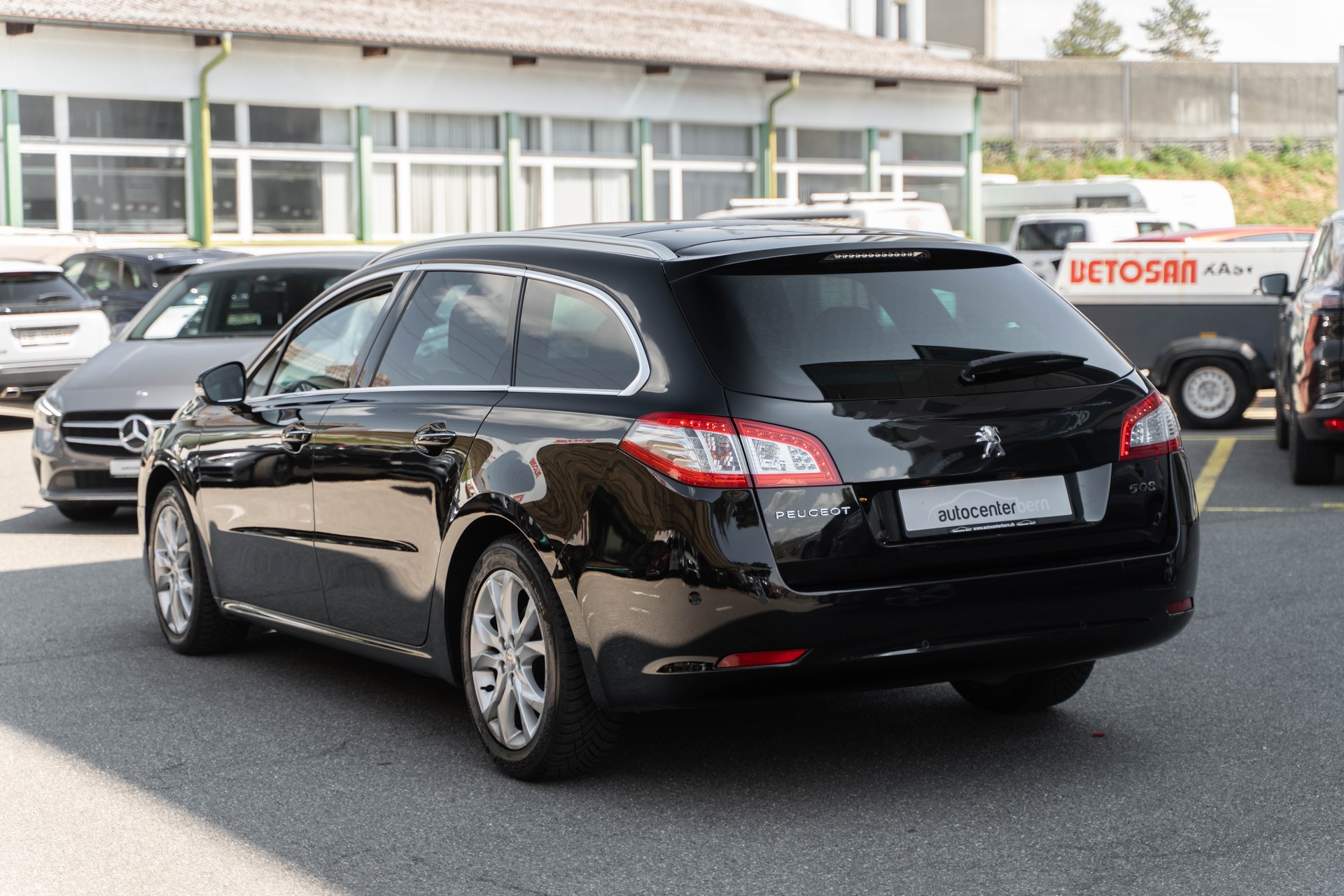 PEUGEOT 508 SW 1.6 THP Allure Automatic-image-4