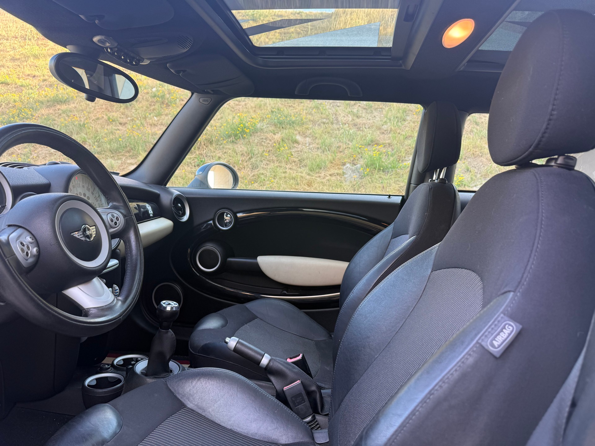 MINI Cooper-image-8