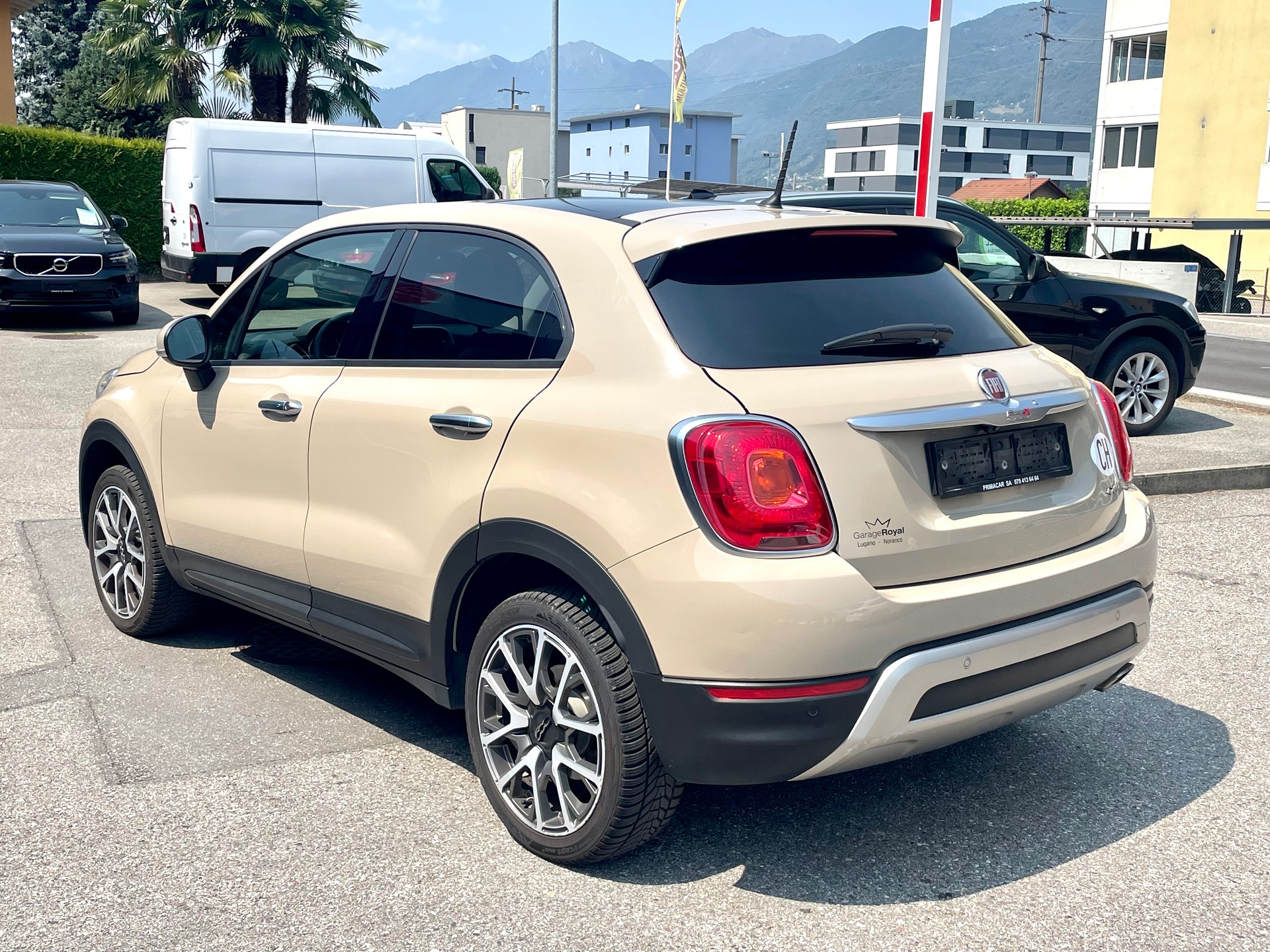 FIAT 500X 2.0MJ City Cross 4x4 Automatic-image-8