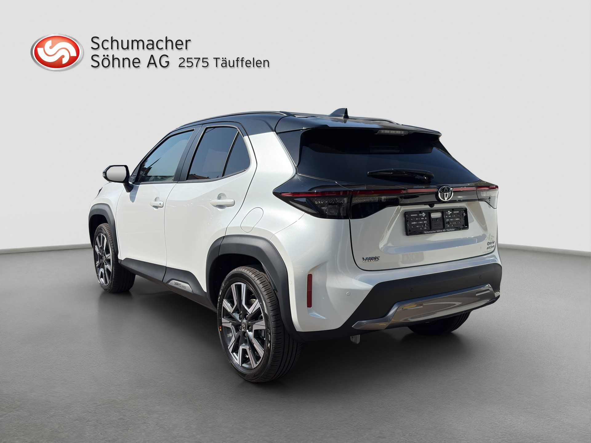 TOYOTA Yaris Cross 1.5 Exective AWDi e-CVT-image-3