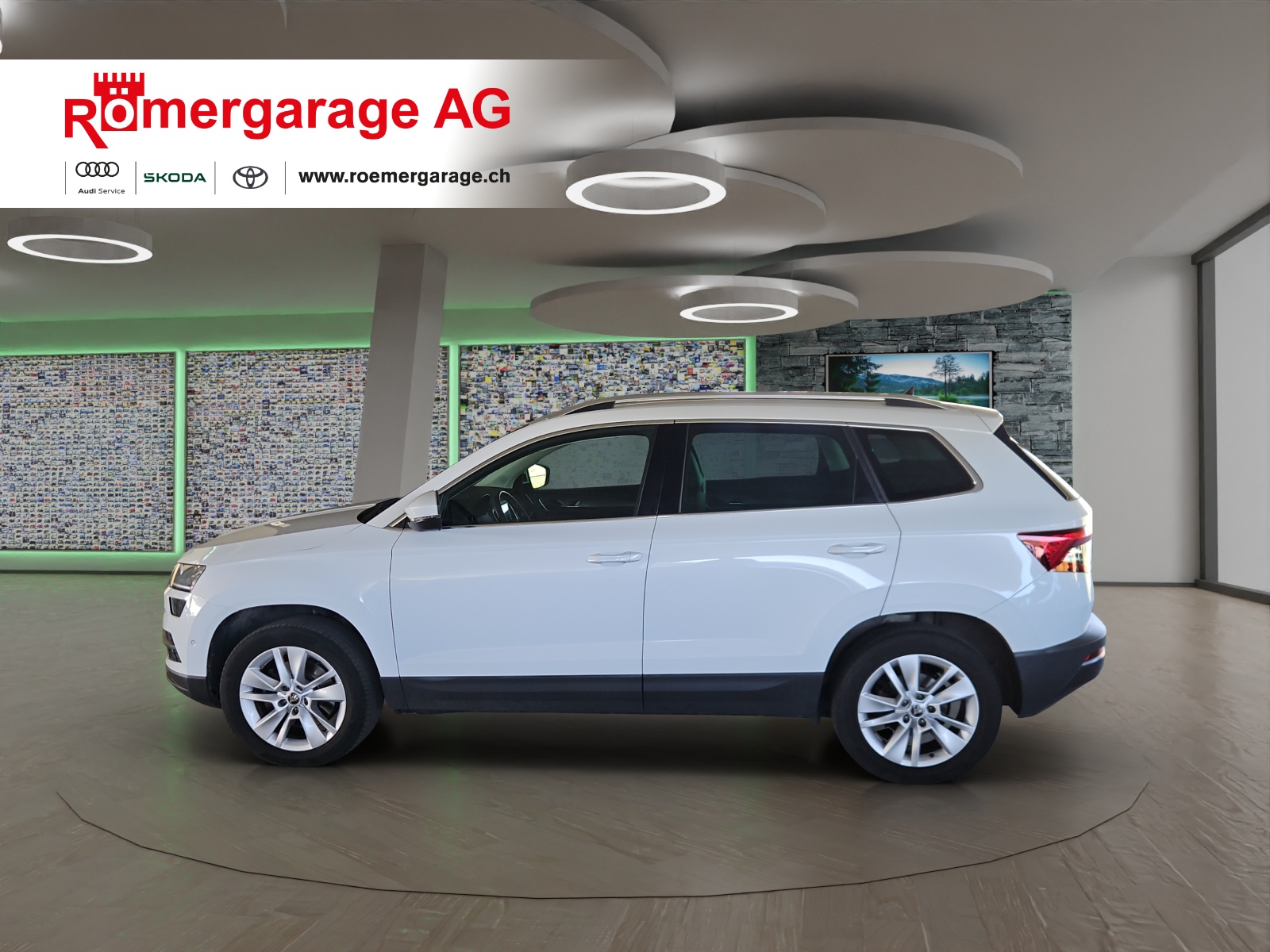 SKODA Karoq 2.0 TDI CR Style 4x4 DSG-showroom-element-1