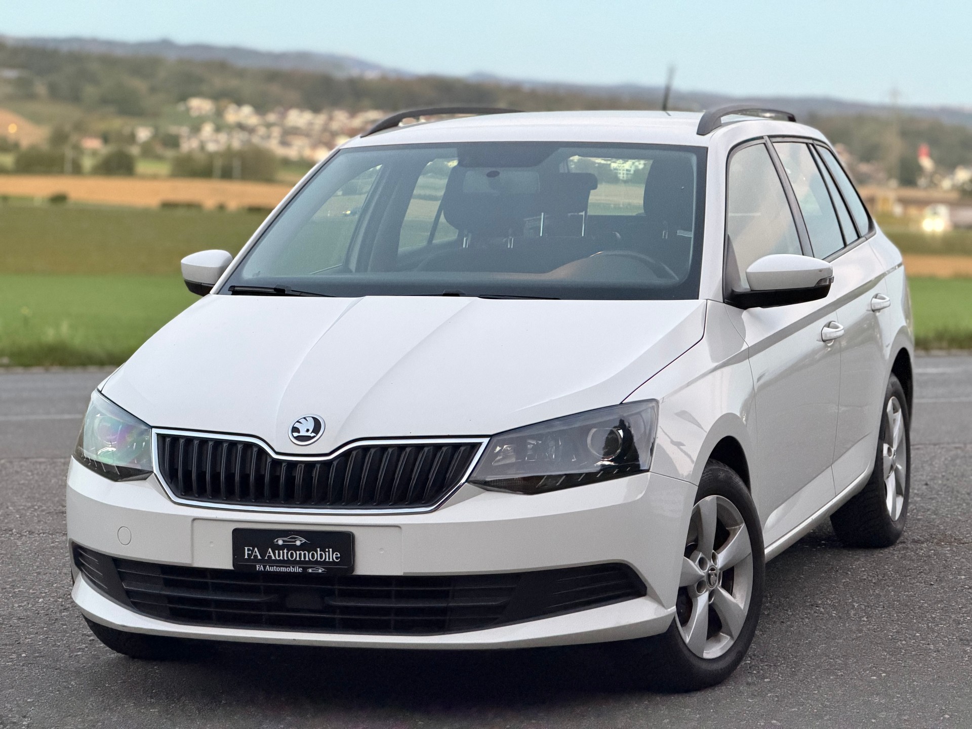 SKODA Fabia 1.4 TDI Ambition-image-0