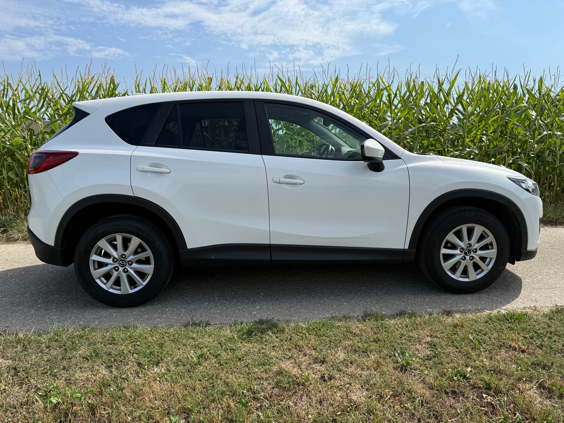 MAZDA CX-5 2.0 Ambition AWD-image-5