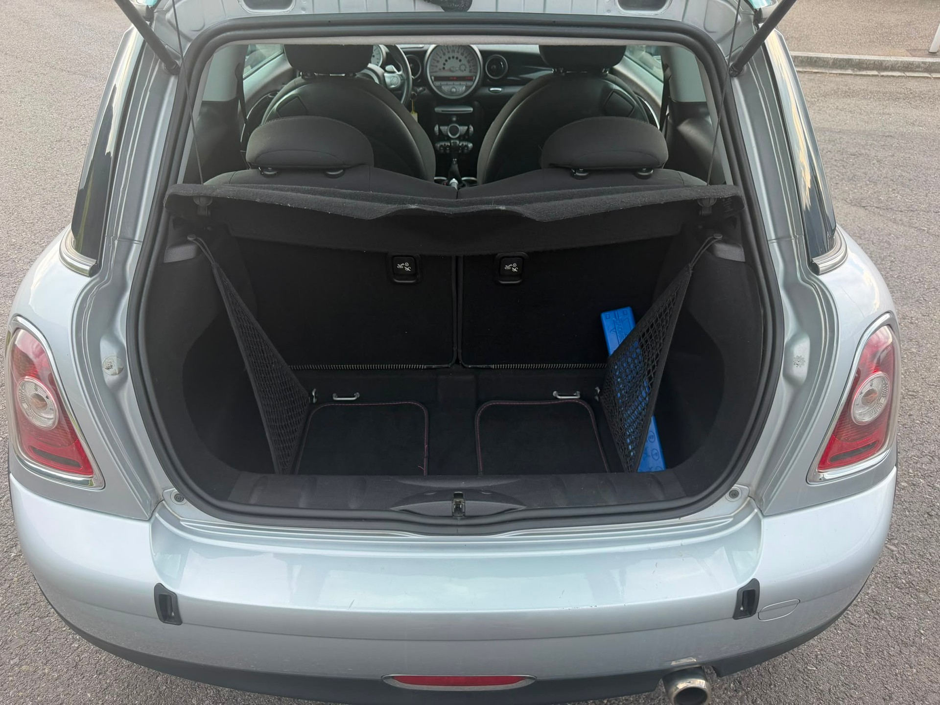 MINI Cooper-image-8