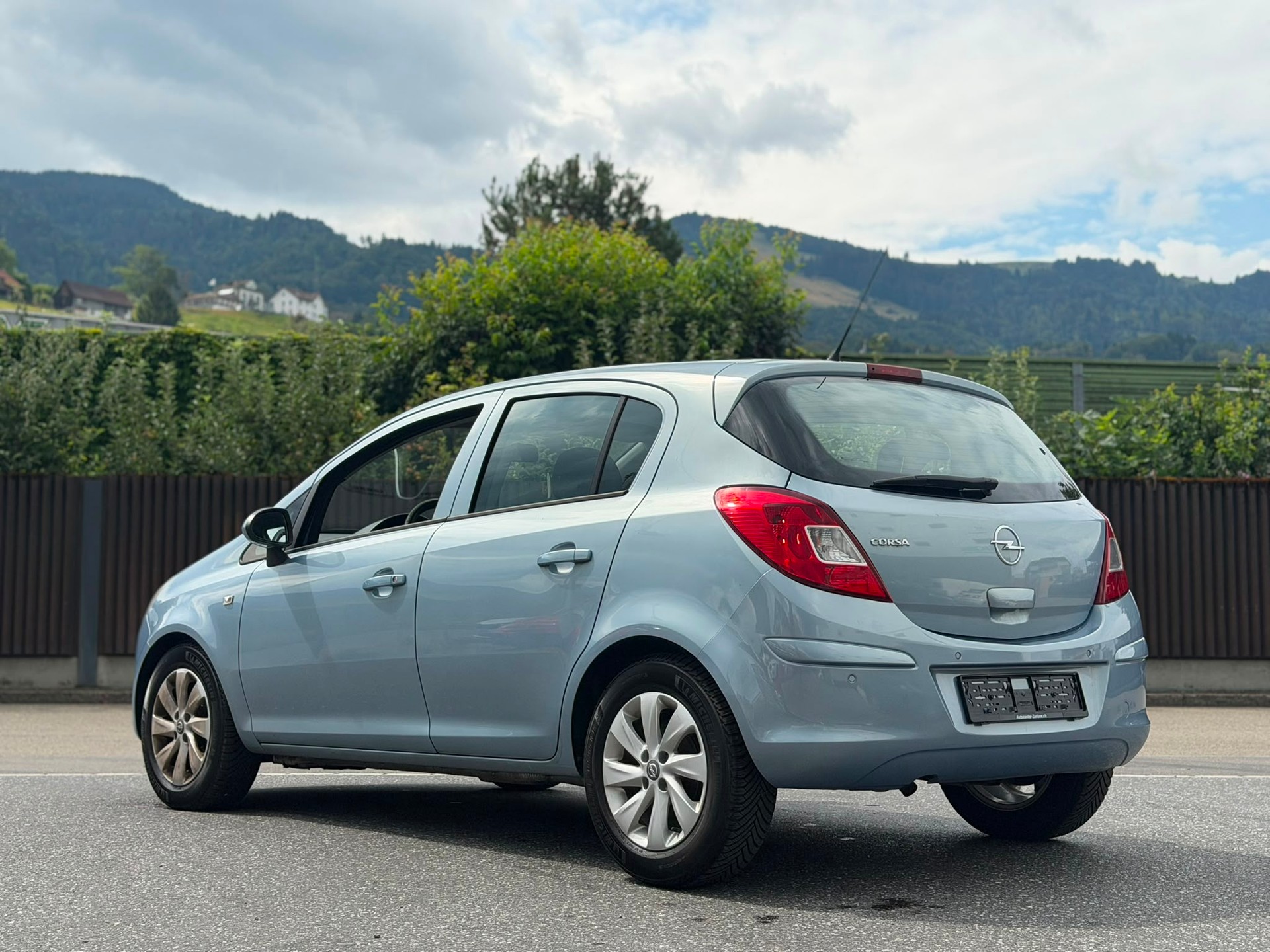 OPEL Corsa 1.4 TP Color Edition Automatic-image-4