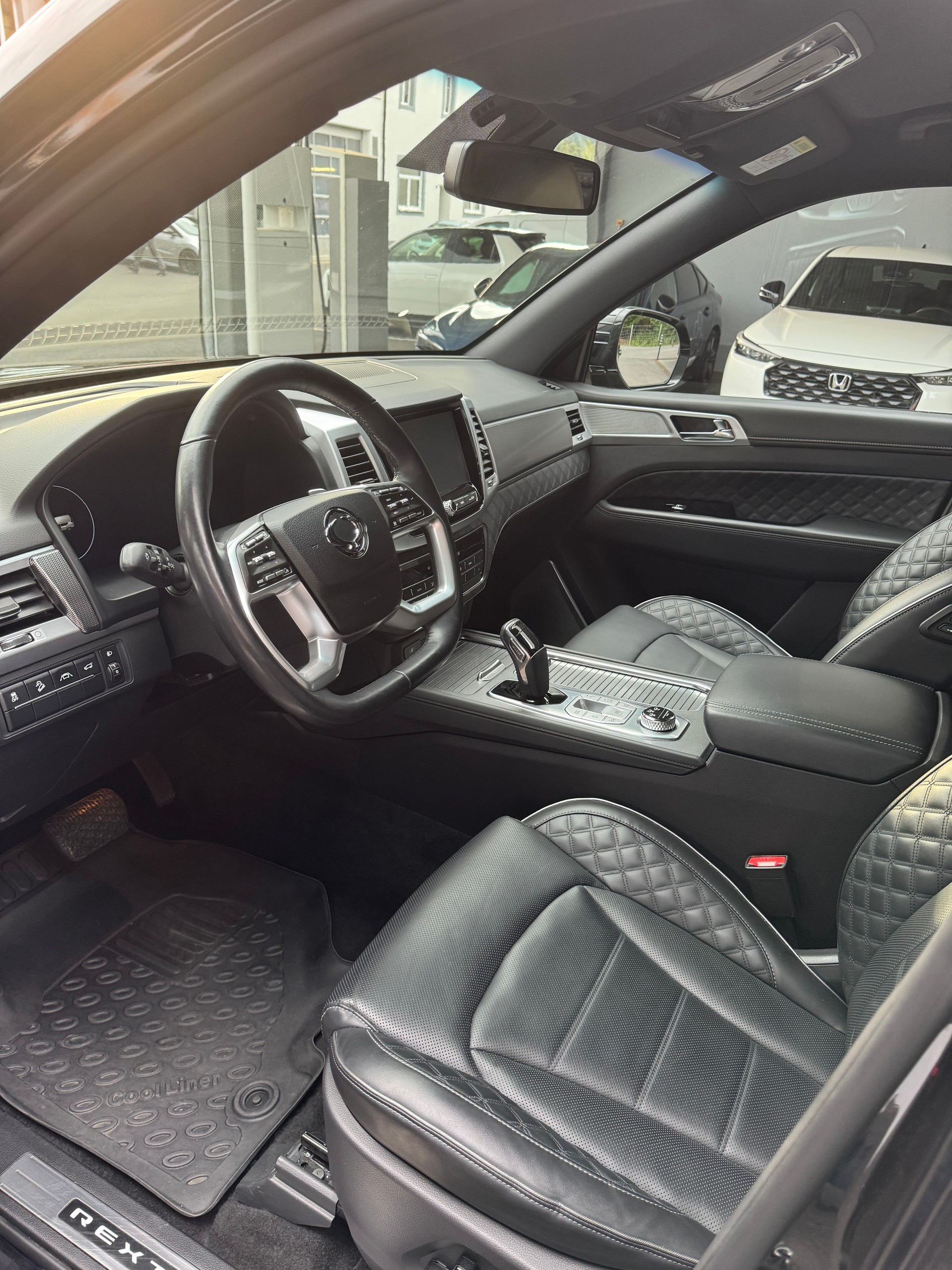 KGM-SsangYong Rexton 2.2 CRDi Sapphire 4WD AT-image-8