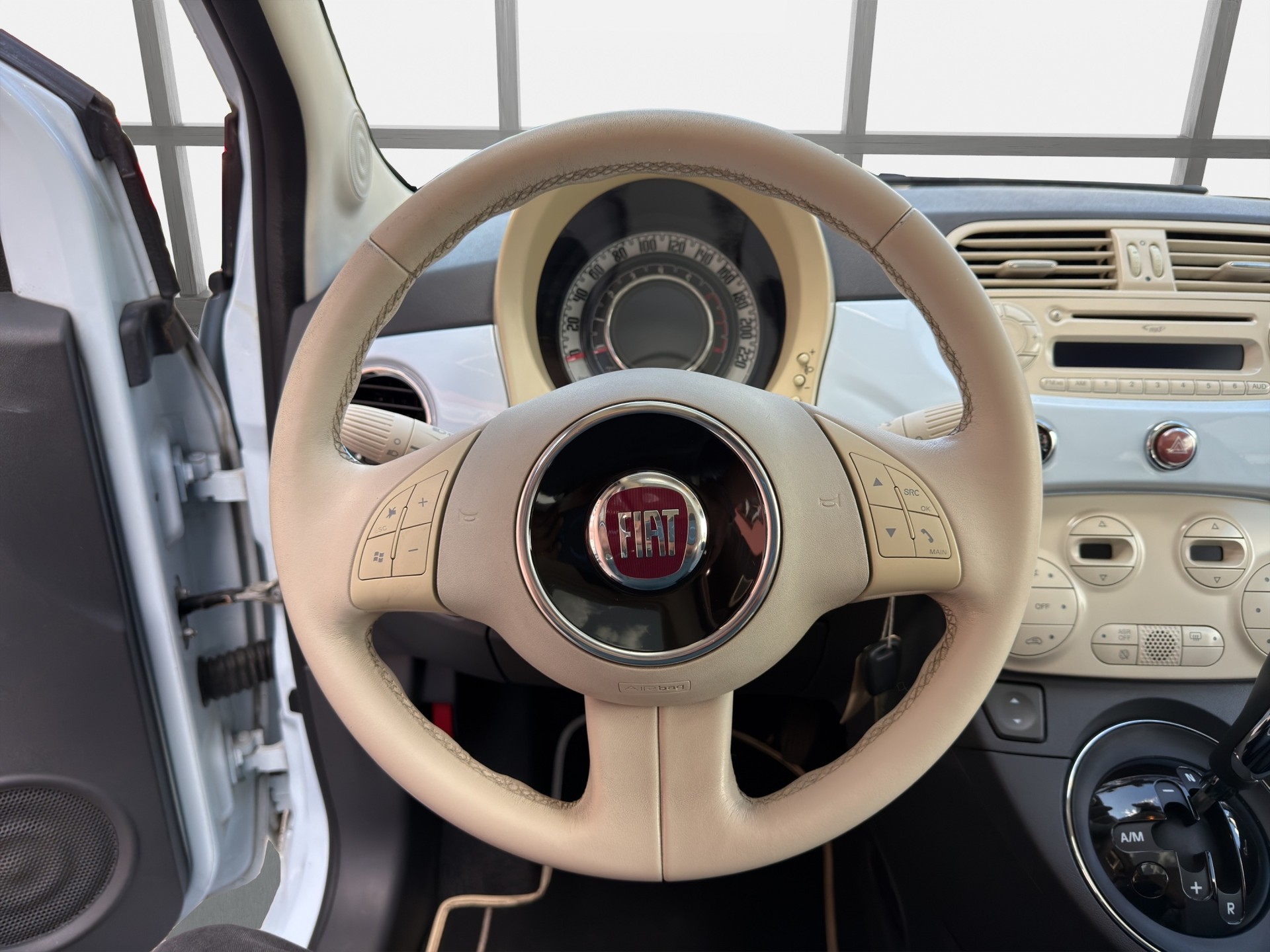 FIAT 500 1.4 16V Lounge Dualogic-image-13
