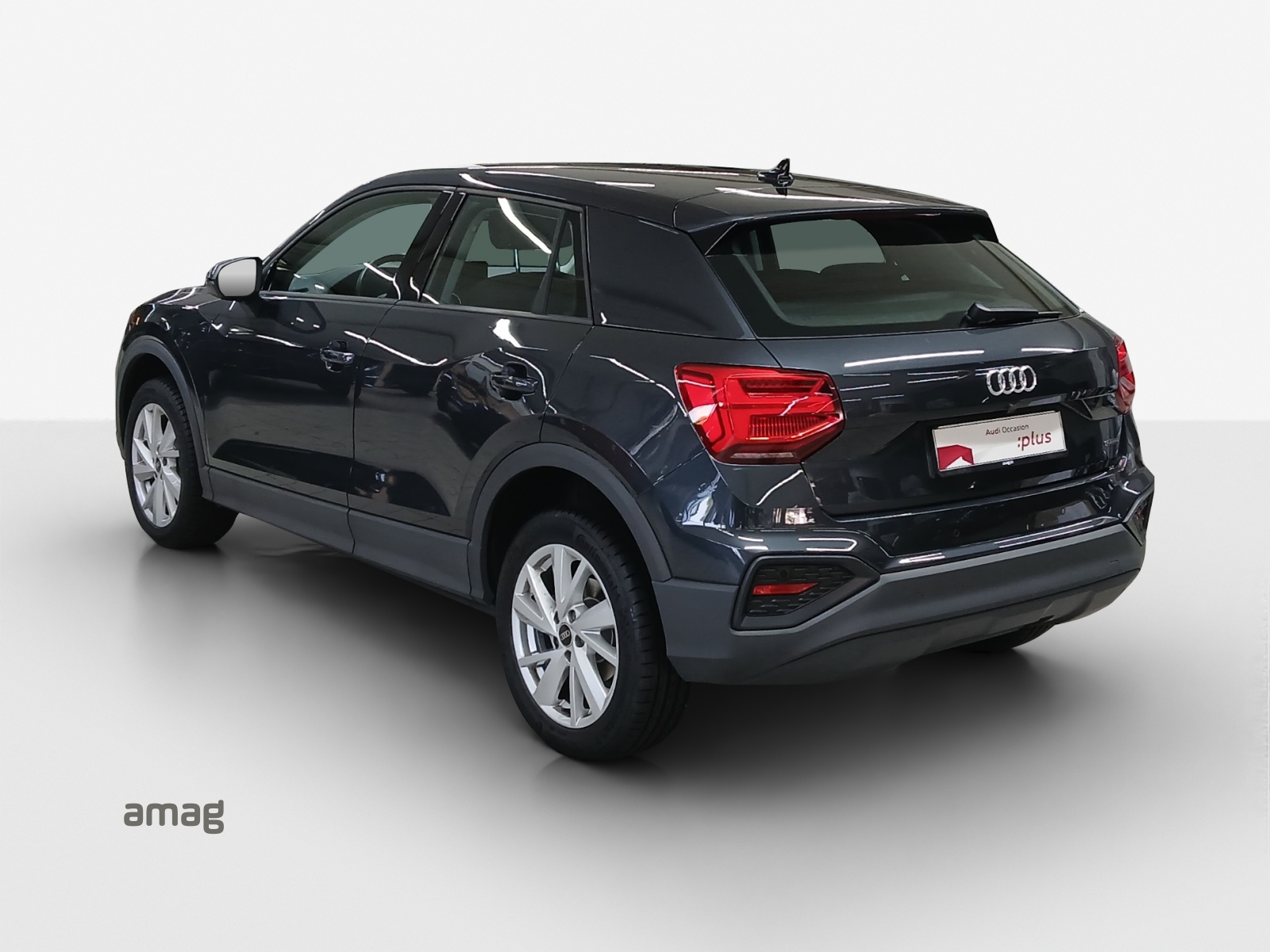 AUDI Q2 40 TFSI Attraction quattro S-tronic-image-2