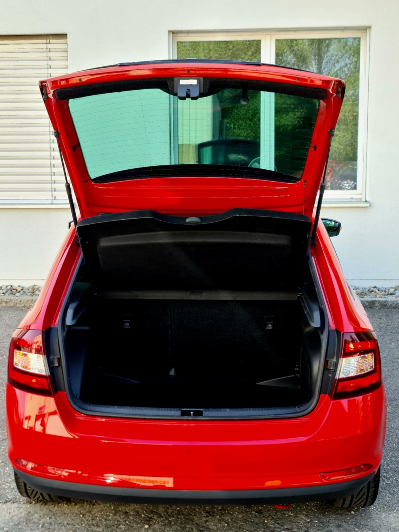 SKODA Rapid Spaceback 1.2 TSI Ambition-image-11