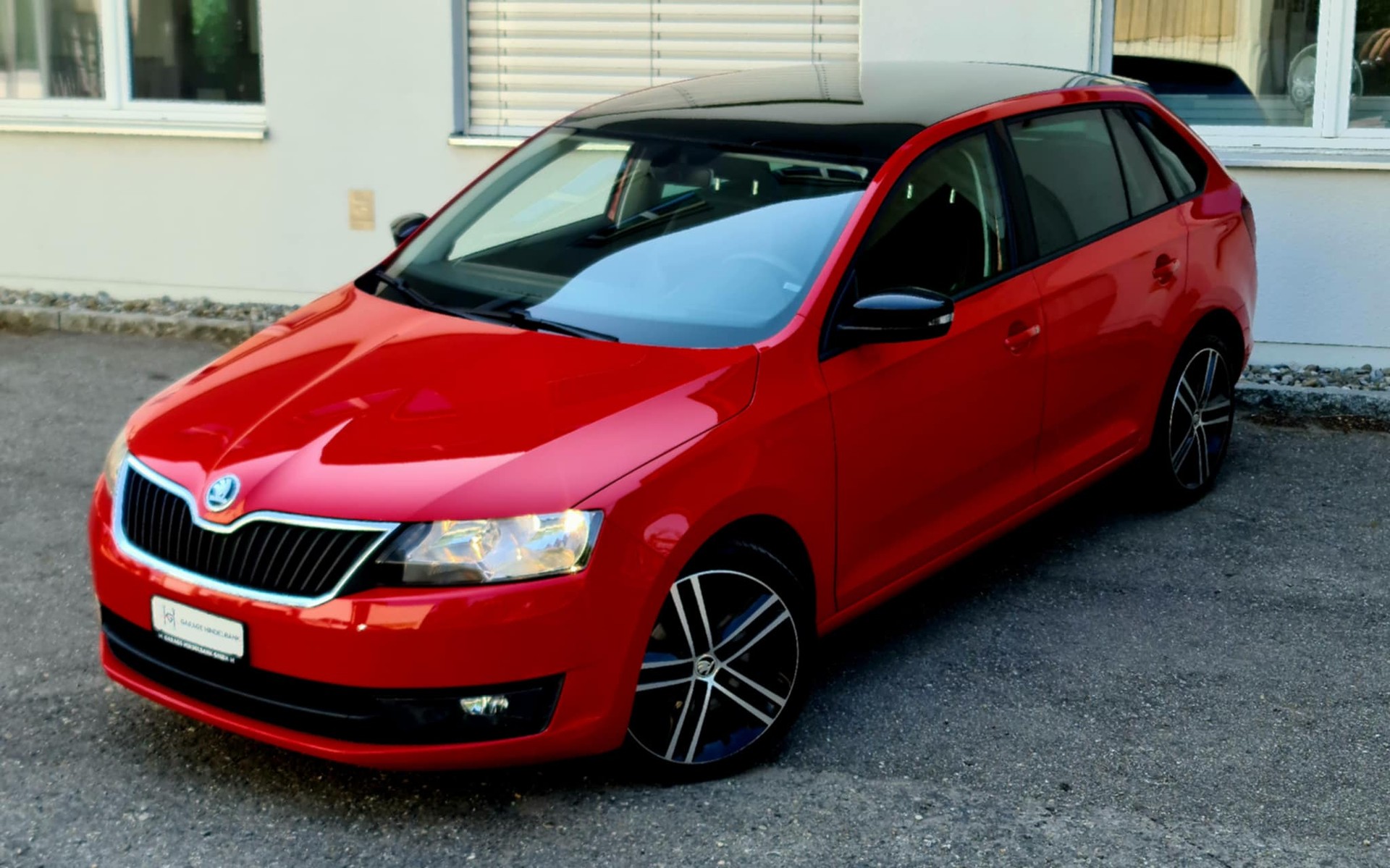 SKODA Rapid Spaceback 1.2 TSI Ambition-image-0