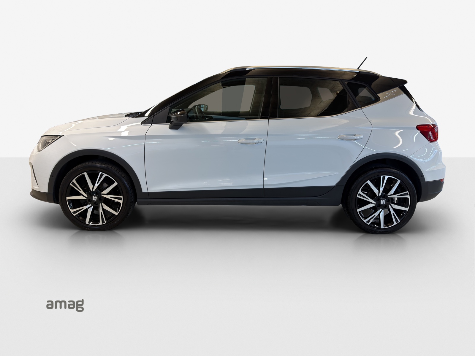 SEAT Arona 1.5 Eco TSI FR DSG-image-1