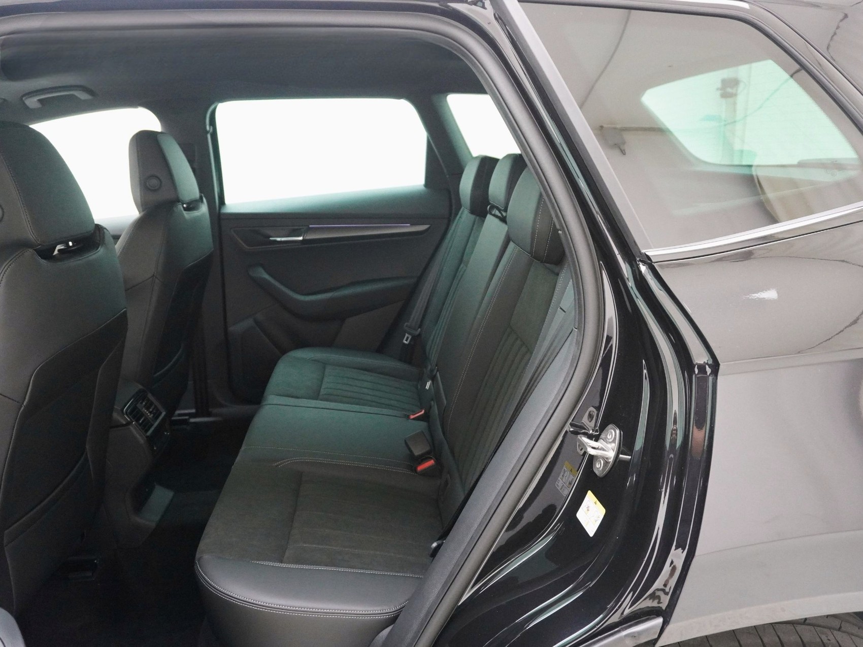 SKODA Karoq 1.5 TSI SportLine DSG-image-14