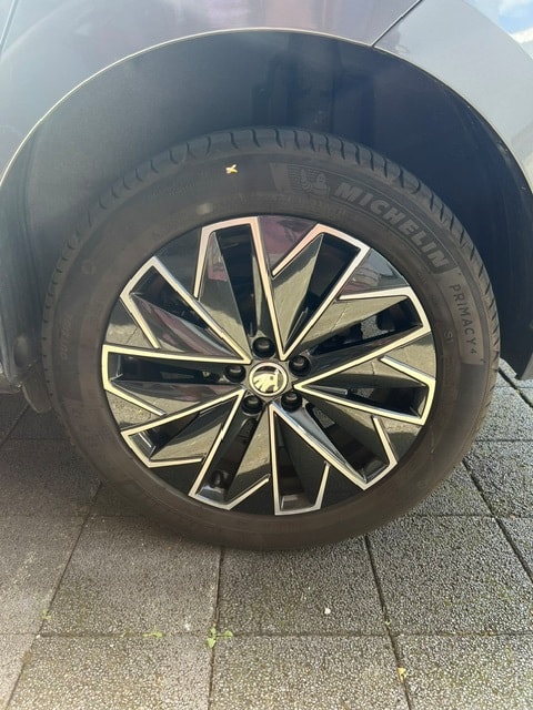 SKODA Kamiq 1.5 TSI ACT Monte Carlo DSG-image-8