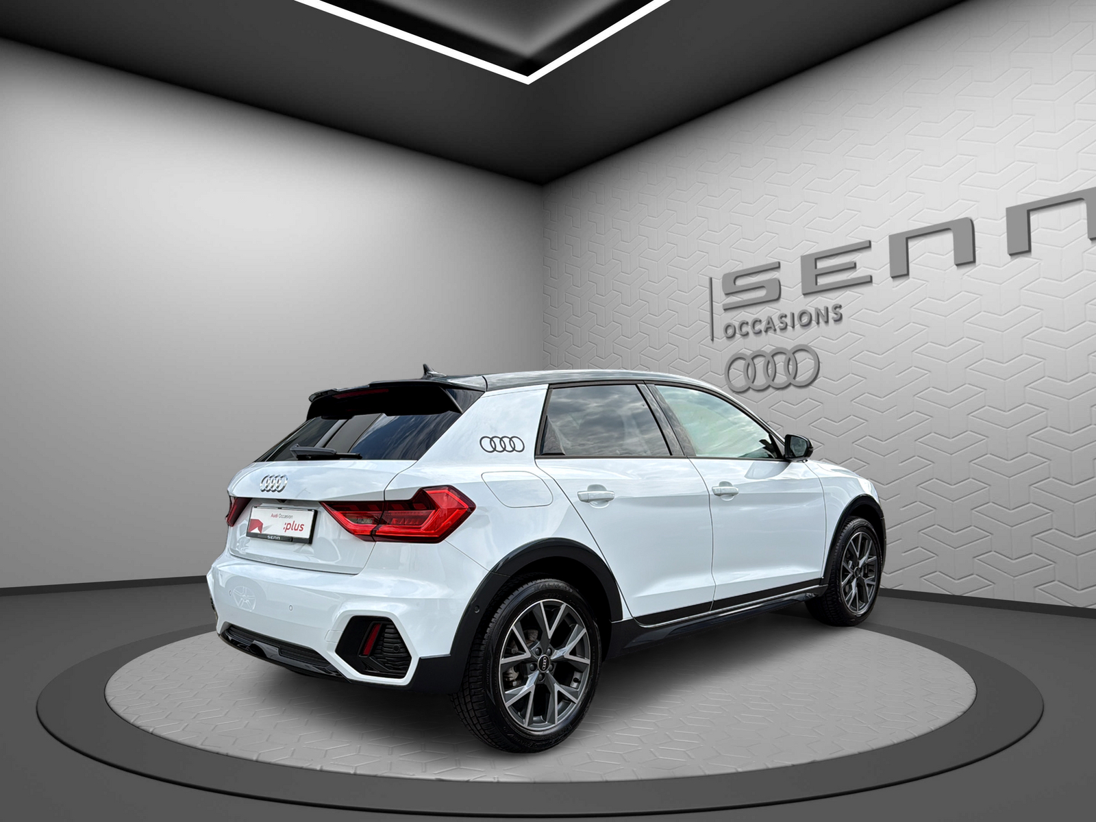 AUDI A1 allstreet 30 TFSI Attraction S-tronic-image-2