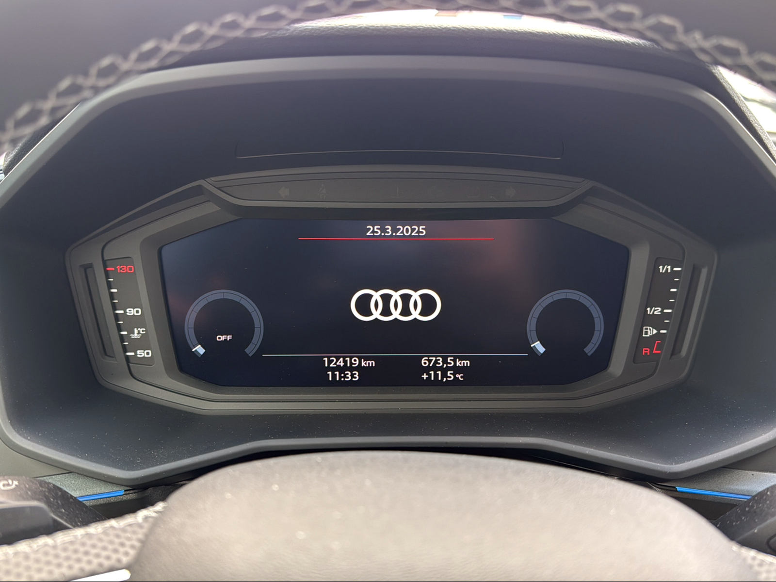 AUDI A1 allstreet 30 TFSI Attraction S-tronic-image-8