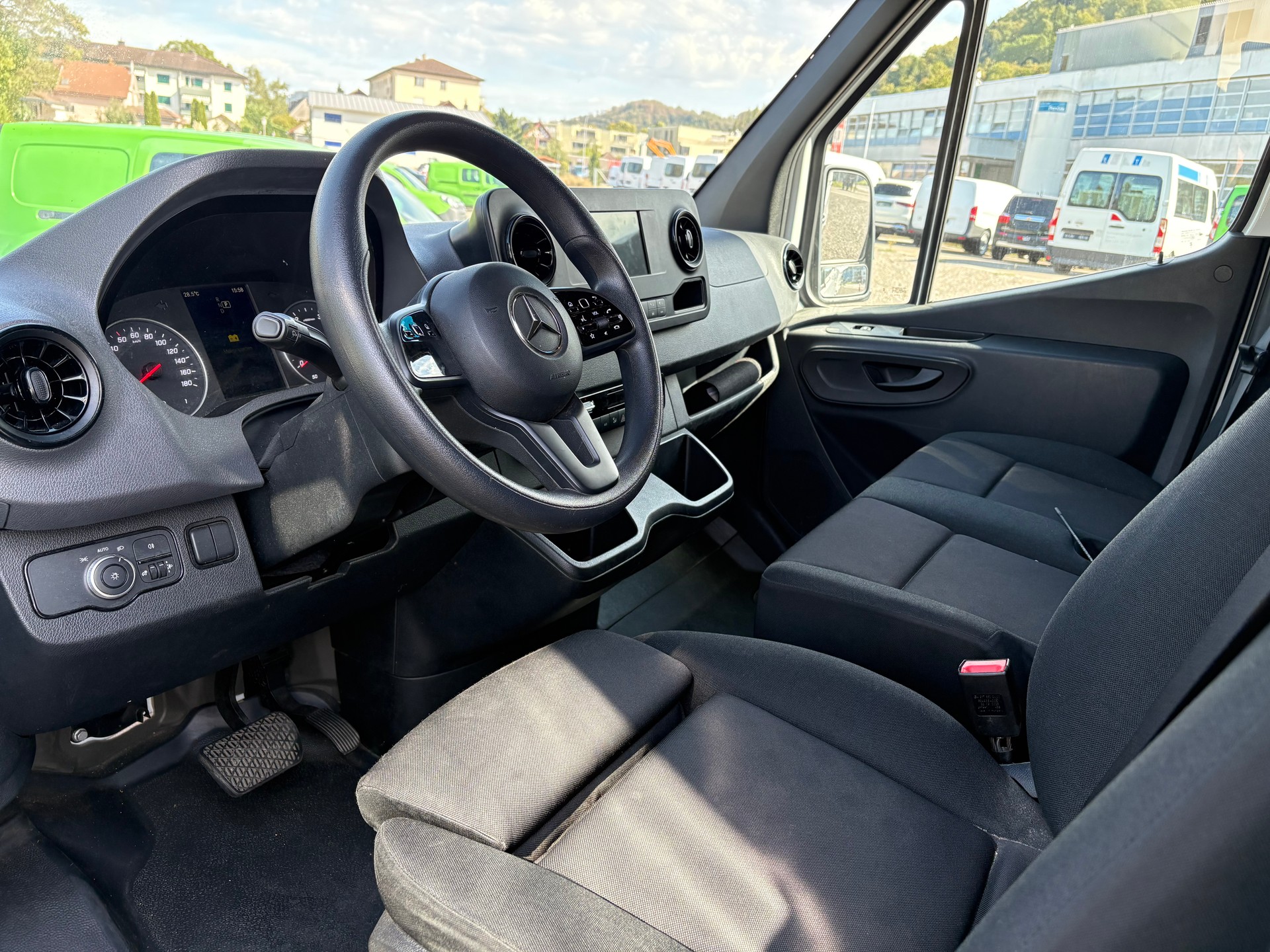 MERCEDES-BENZ Sprinter 315 CDI Standard 9G-TRONIC-image-7