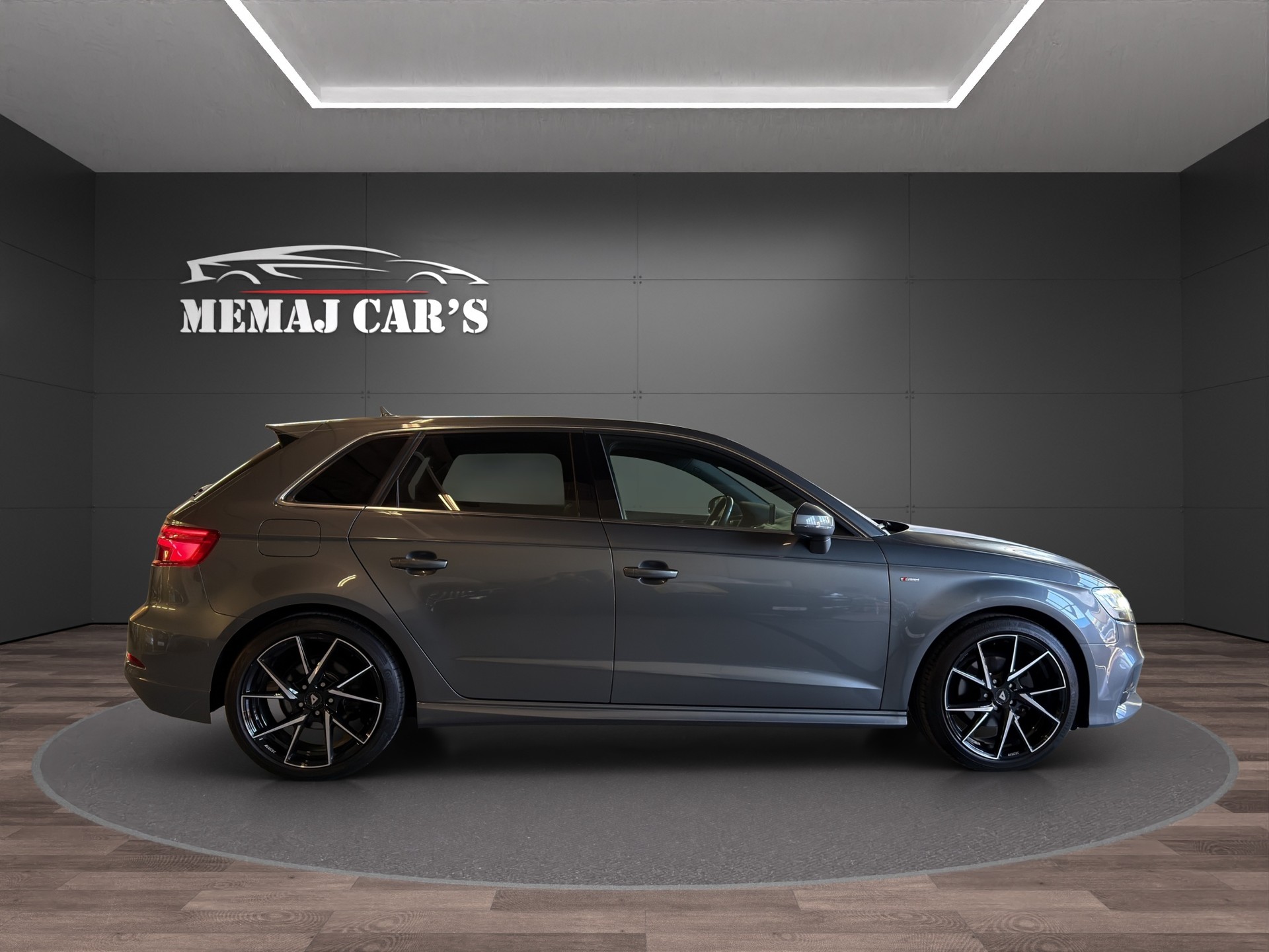 AUDI A3 Sportback 1.4 TFSI S Line S-tronic Facelift-showroom-element-3