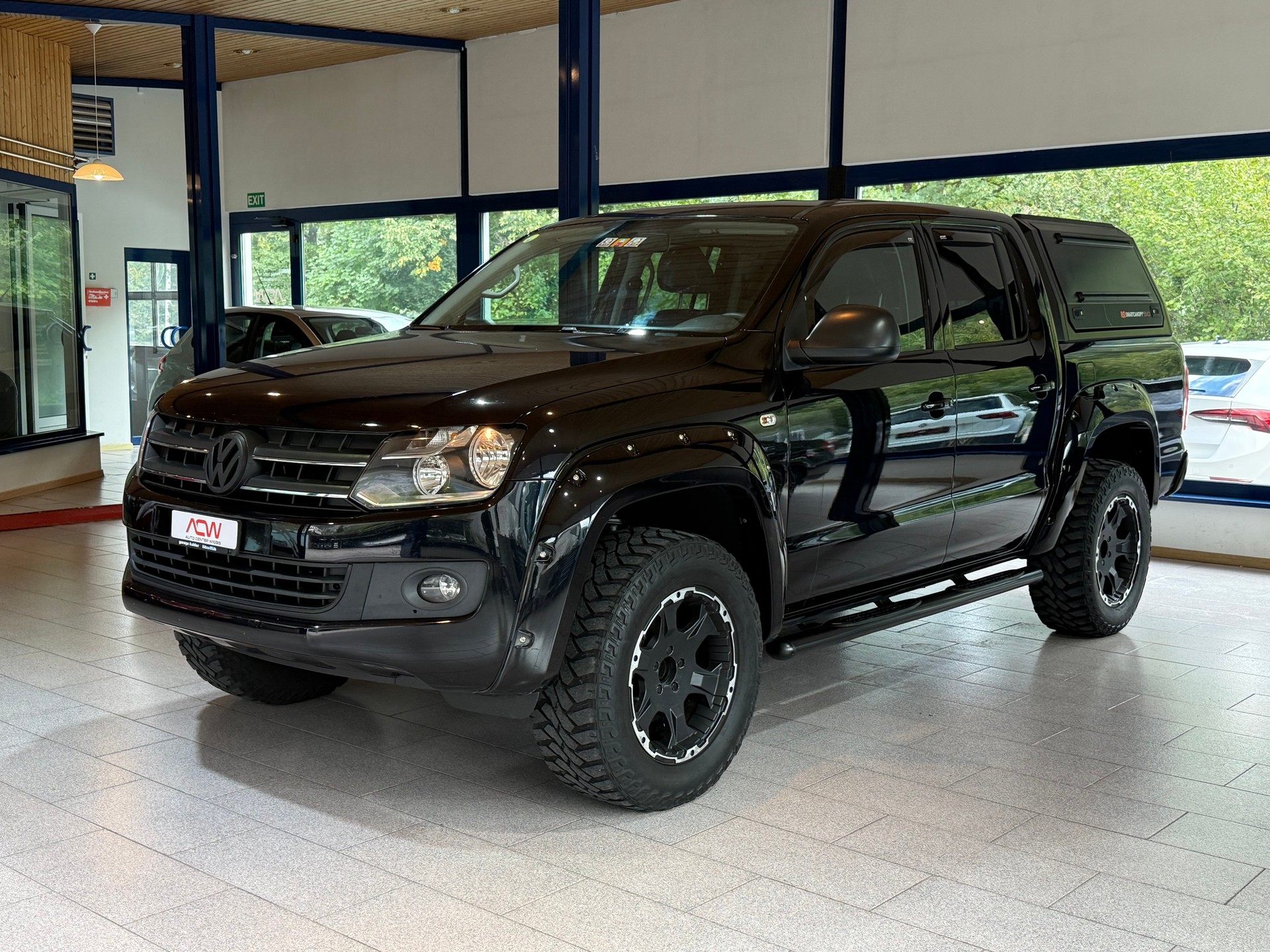 VW Amarok 2.0 BiTDI Trendline 4Motion permanent A-image-0