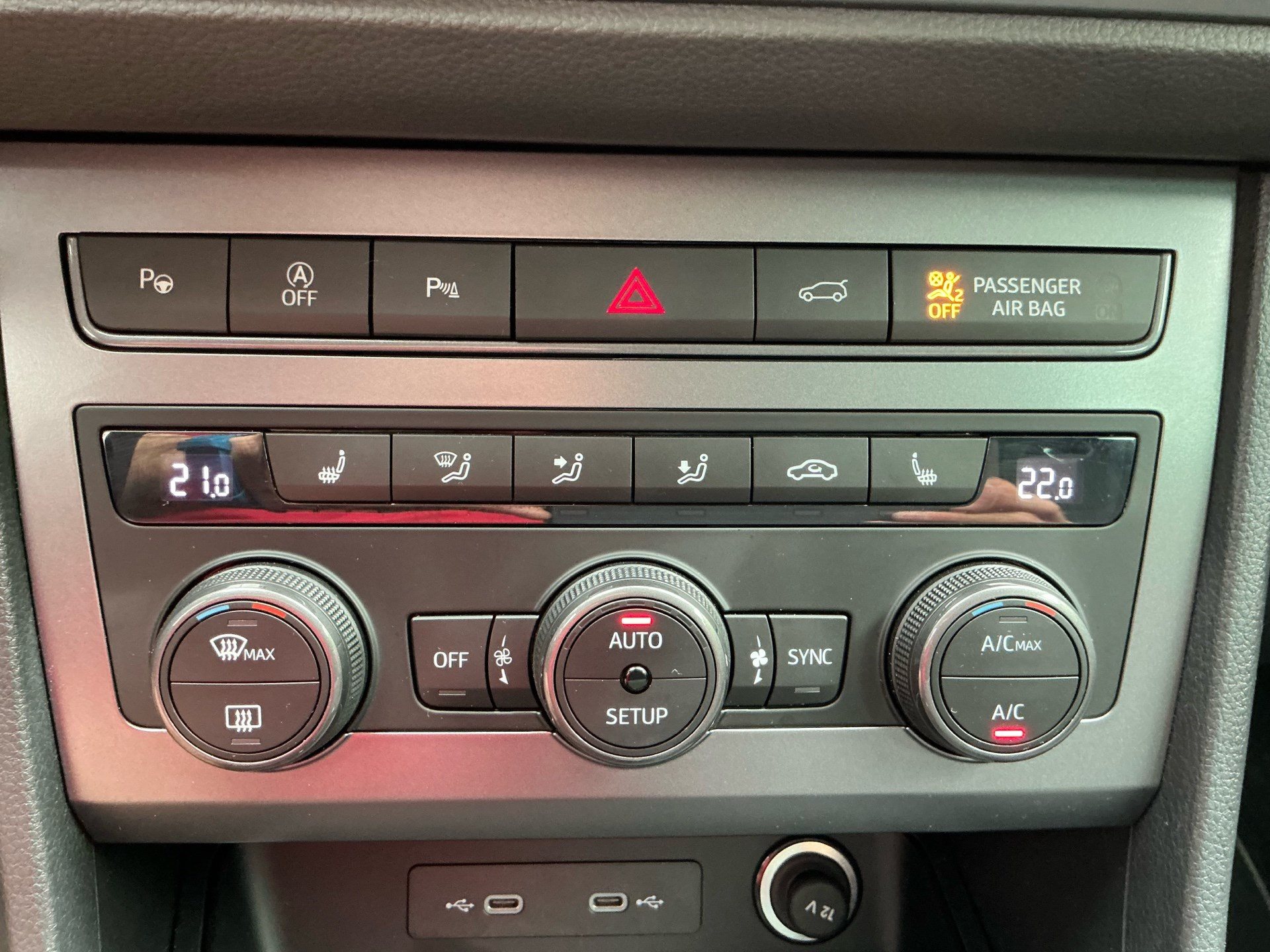 CUPRA Ateca 4Drive *** ANHÄNGERKUPPLUNG & 5 JAHRE CUPRA WERKSGARANTIE ***-image-25
