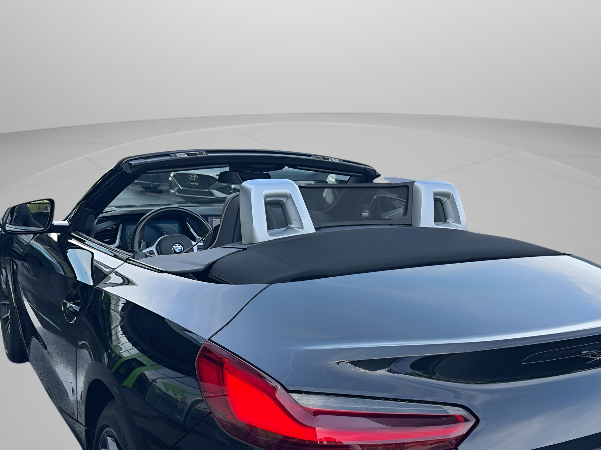 BMW Z4 sDrive 30i Sport Line Steptronic-image-22