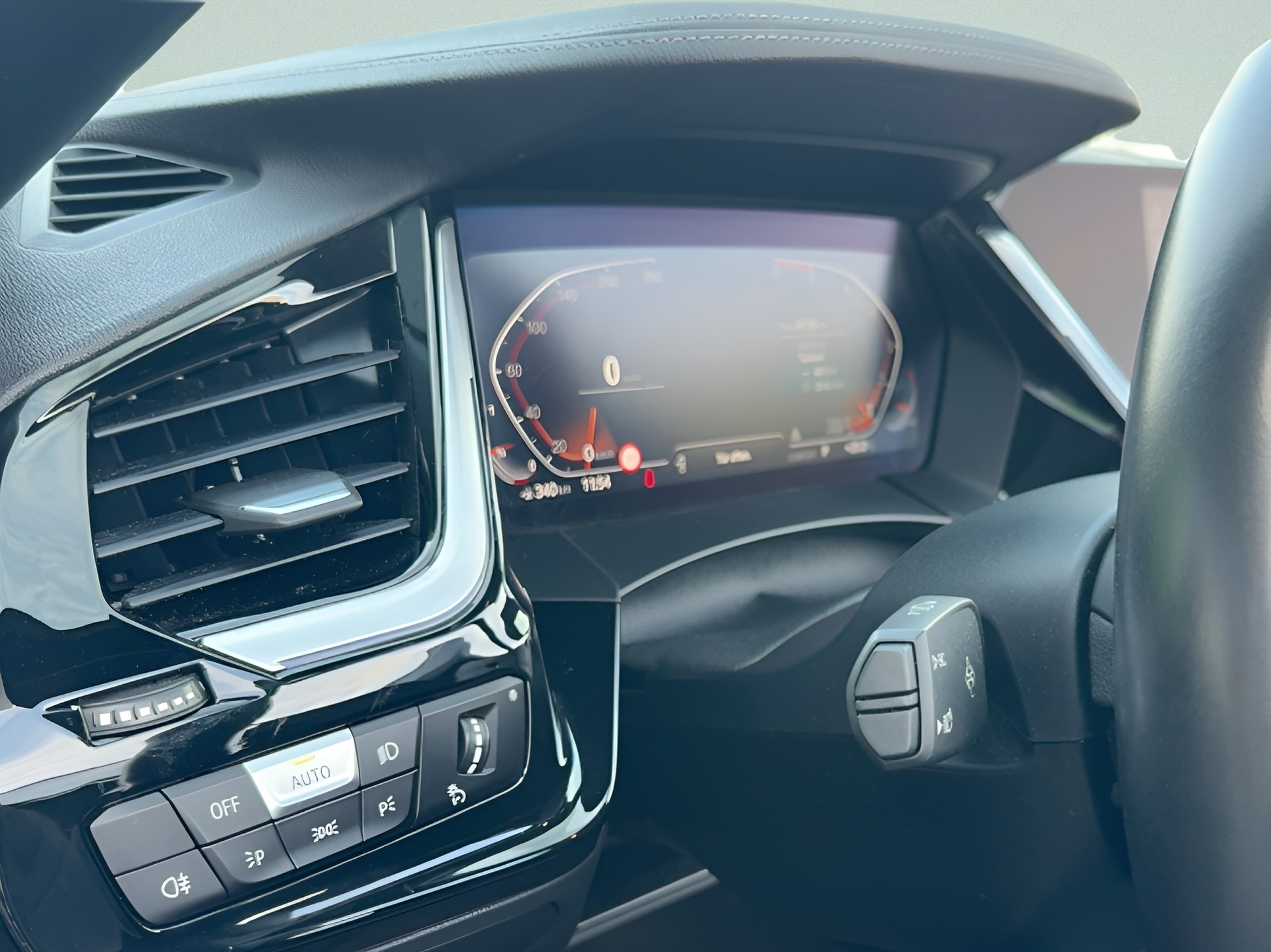 BMW Z4 sDrive 30i Sport Line Steptronic-image-18