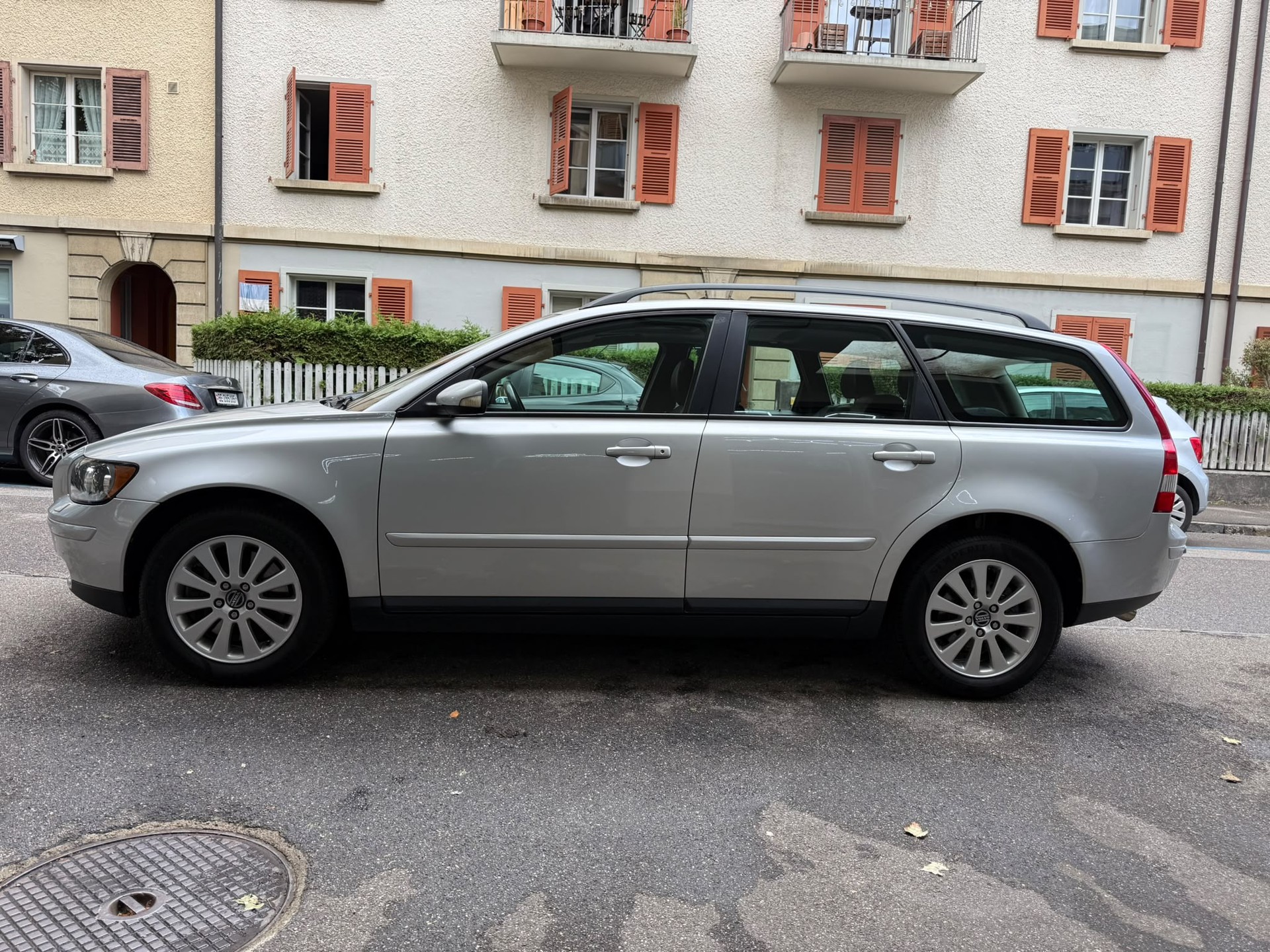 VOLVO V50 T5 AWD Summum-image-5
