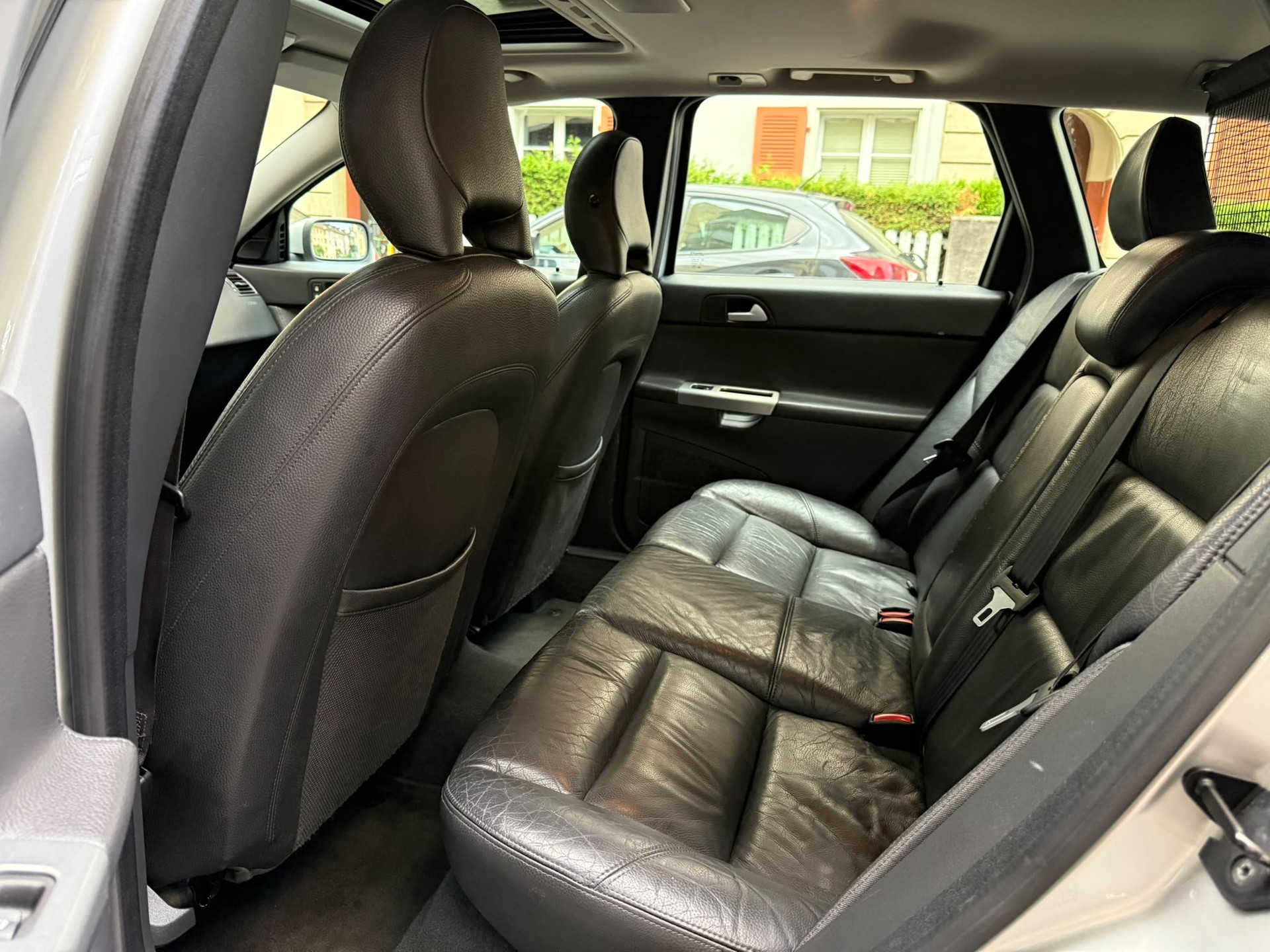 VOLVO V50 T5 AWD Summum-image-10