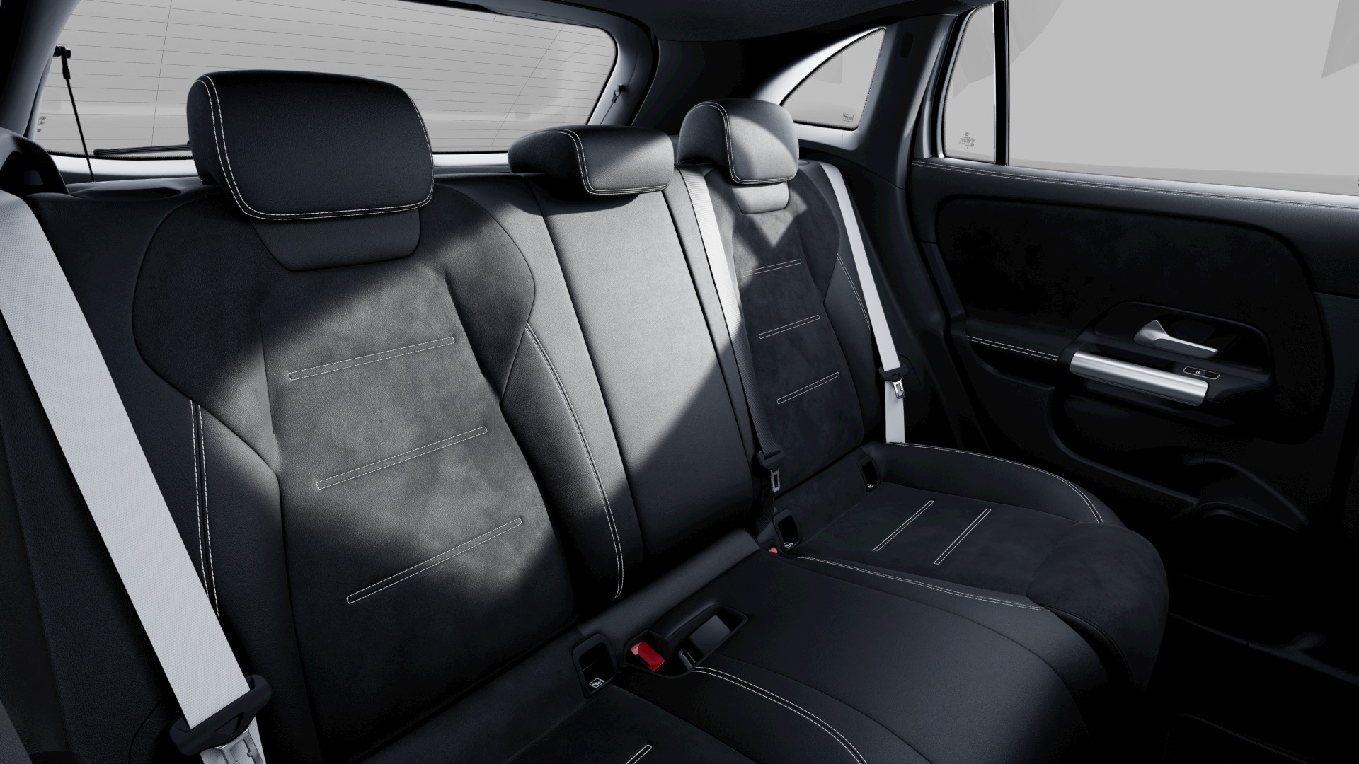 MERCEDES-BENZ GLA 250 4Matic 8G-DCT-image-8