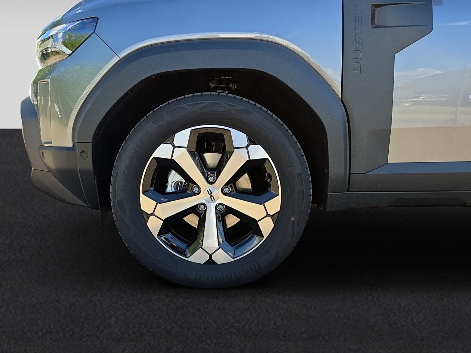 DACIA Duster-image-4