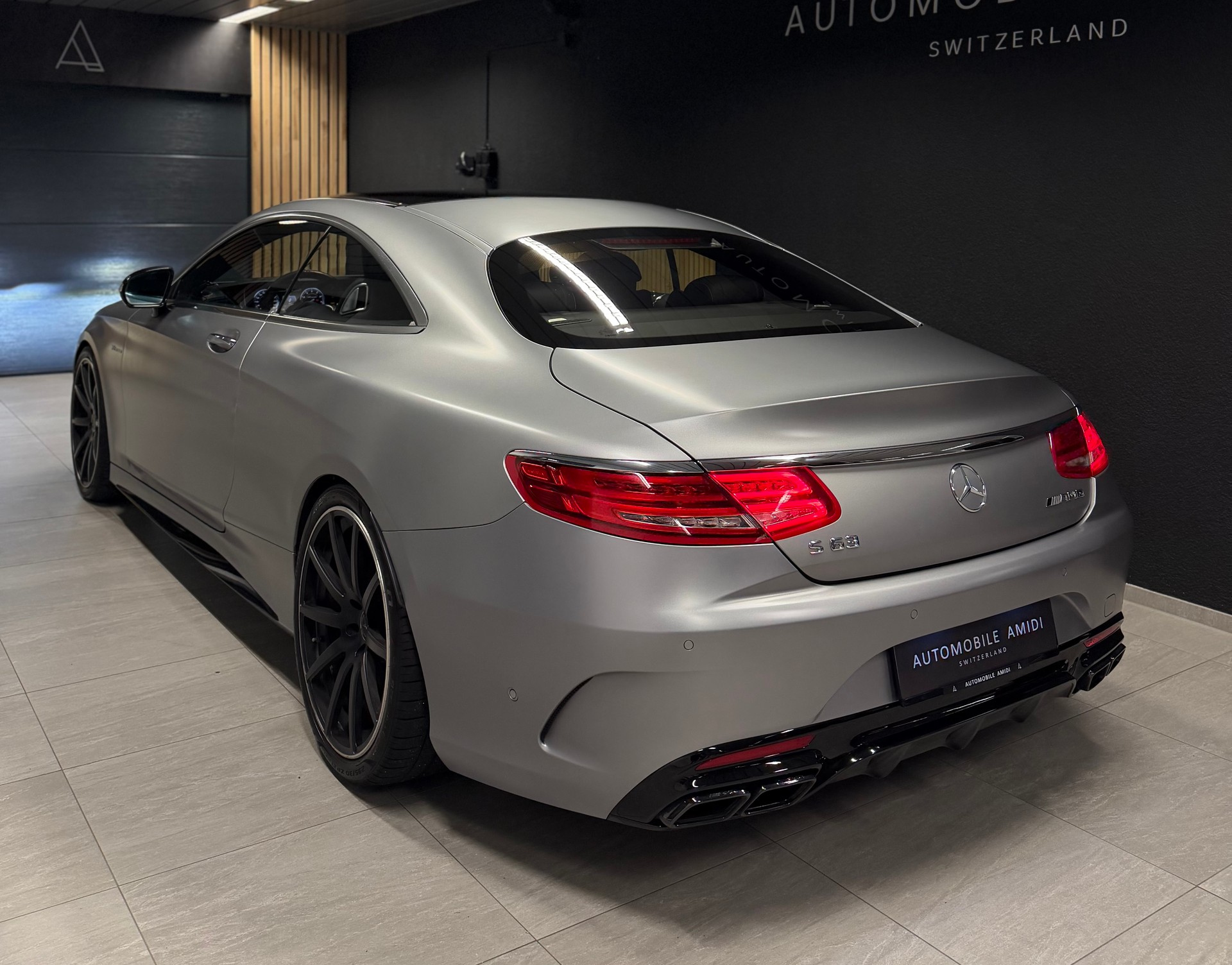 MERCEDES-BENZ S 63 AMG Coupé 4Matic Speedshift MCT BRABUS 650PS-image-2