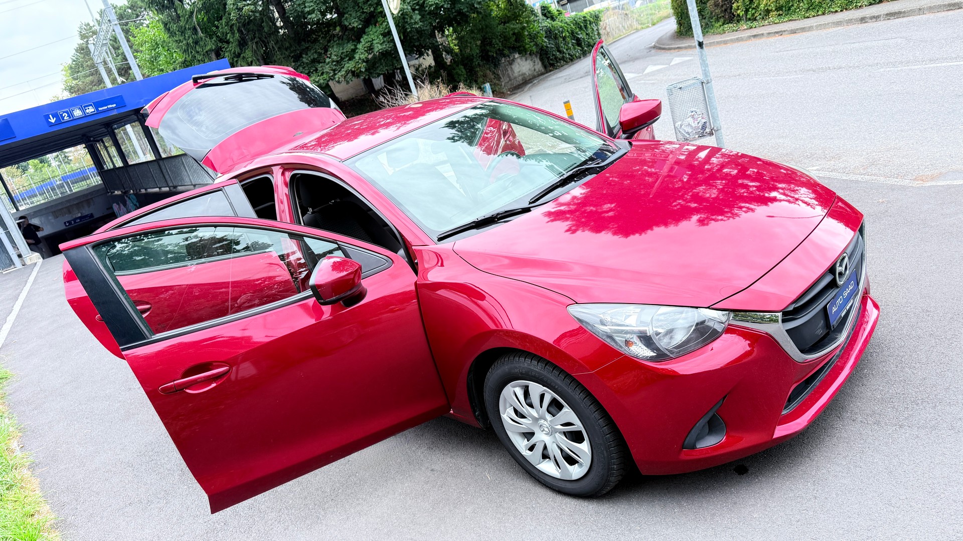 MAZDA 2 SKYACTIV-G 90 Ambition Plus Automat-image-9