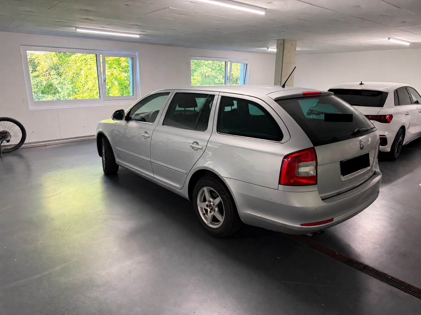 SKODA 2.0 TDI Ambition 4x4-image-0