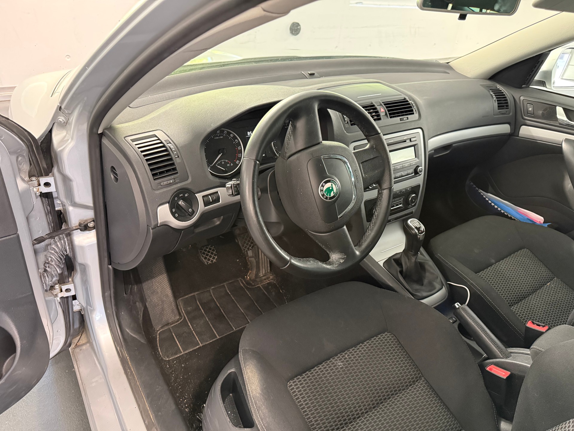 SKODA 2.0 TDI Ambition 4x4-image-5