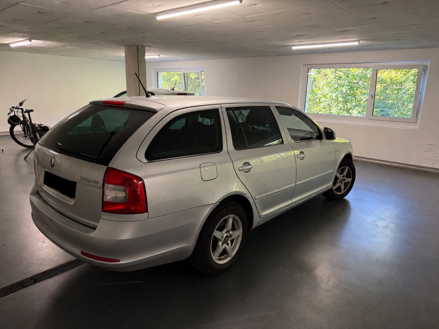 SKODA 2.0 TDI Ambition 4x4-image-2
