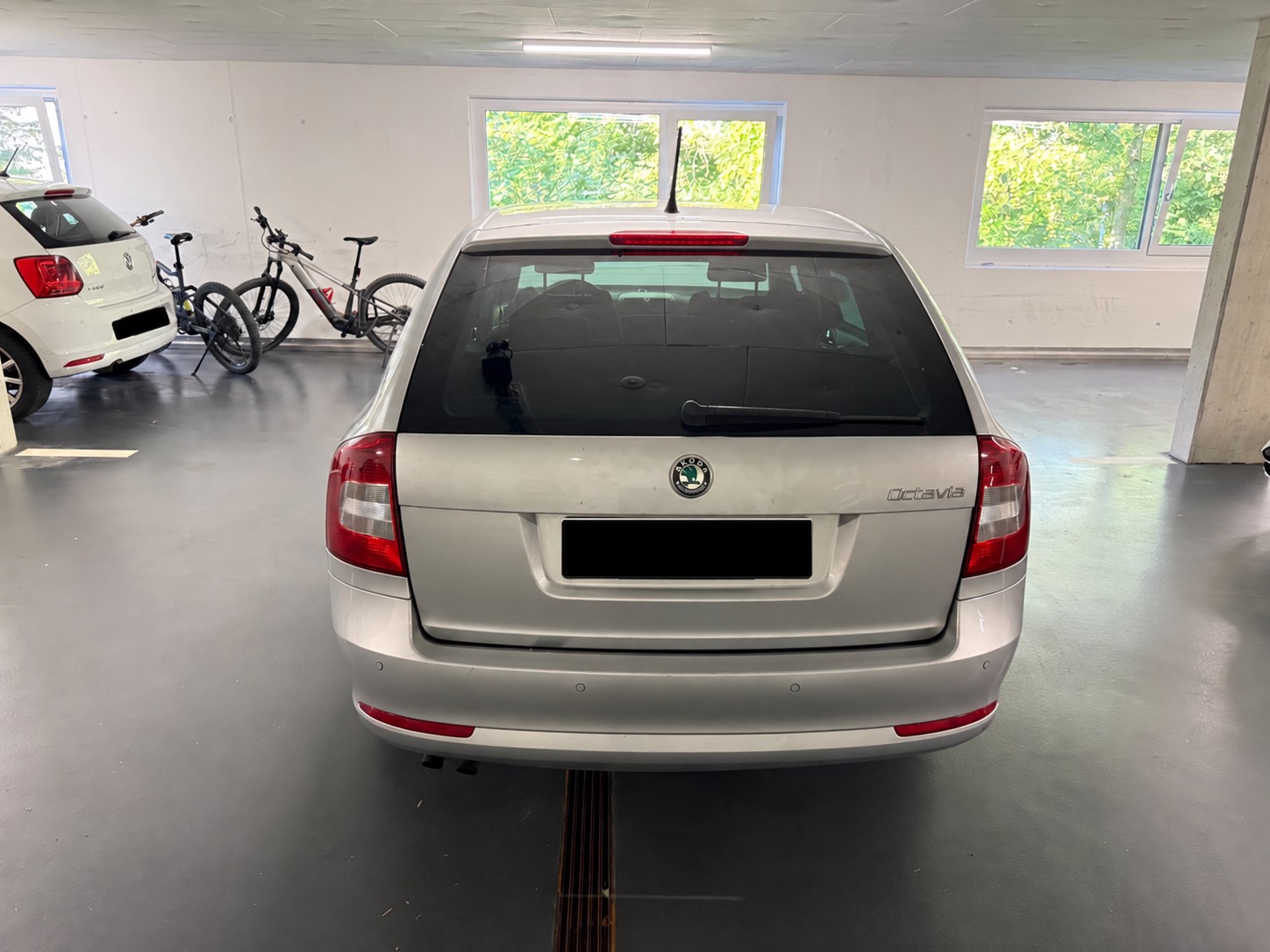 SKODA 2.0 TDI Ambition 4x4-image-1
