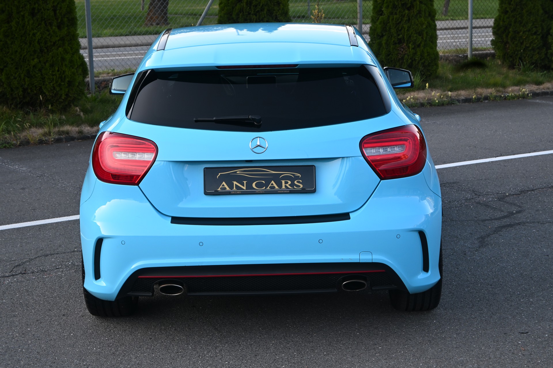 MERCEDES-BENZ A 250 Sport 4Matic 7G-DCT Speziell ab MFK & frischem Service Top Gepflegt Innen Aussen. TOP Angebot. (Foliert 3 m Folie)-image-6