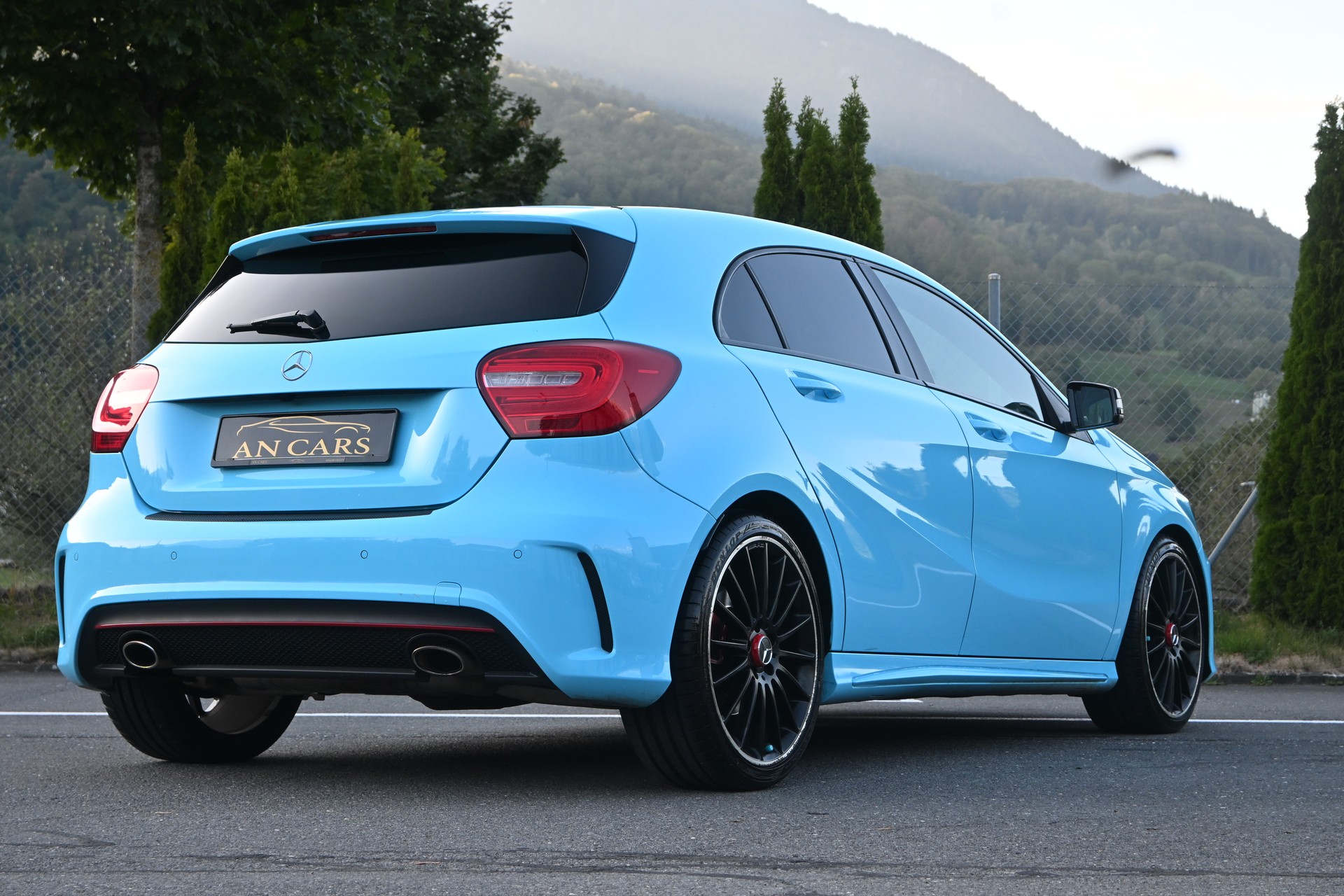 MERCEDES-BENZ A 250 Sport 4Matic 7G-DCT Speziell ab MFK & frischem Service Top Gepflegt Innen Aussen. TOP Angebot. (Foliert 3 m Folie)-image-11