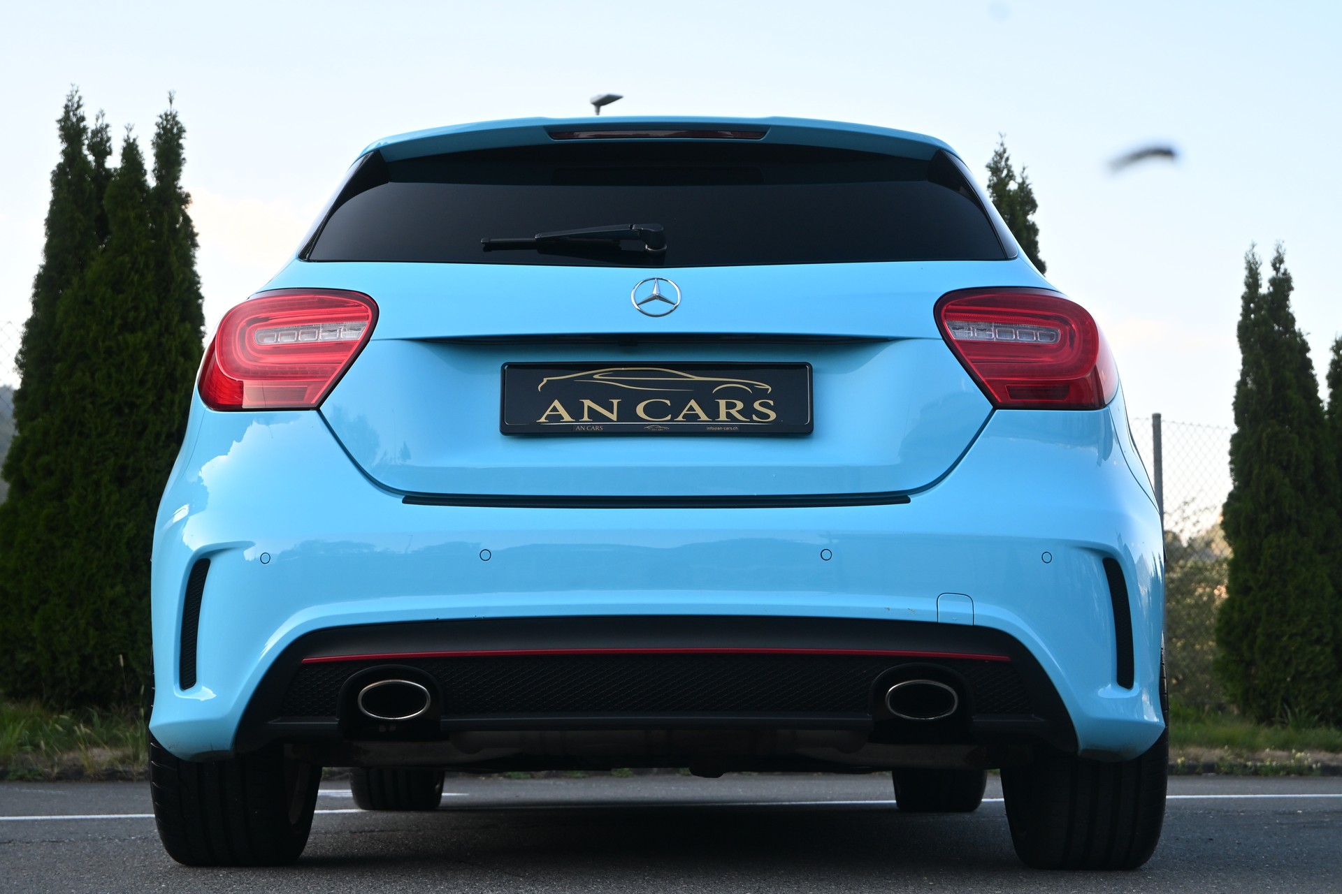 MERCEDES-BENZ A 250 Sport 4Matic 7G-DCT Speziell ab MFK & frischem Service Top Gepflegt Innen Aussen. TOP Angebot. (Foliert 3 m Folie)-image-7