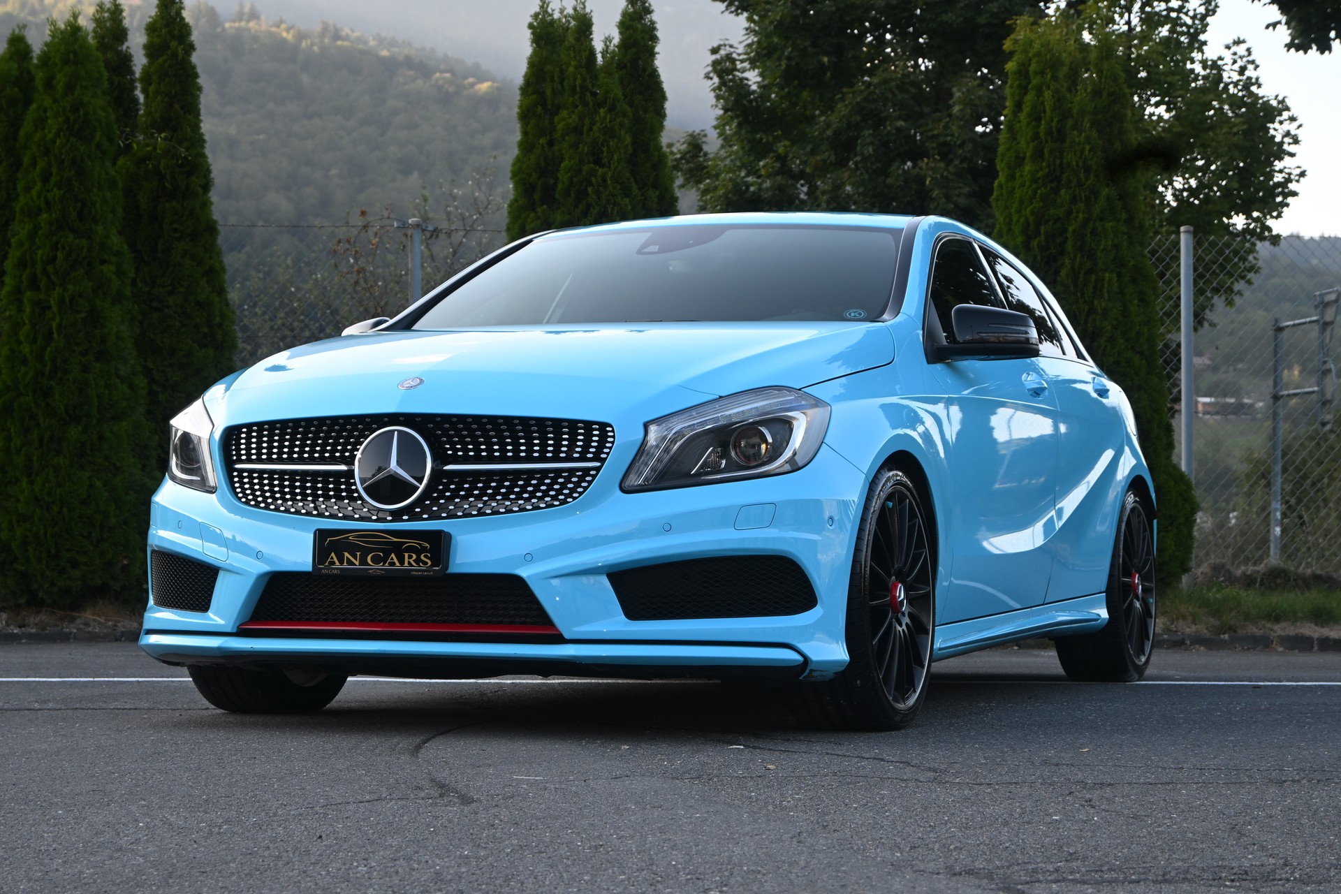 MERCEDES-BENZ A 250 Sport 4Matic 7G-DCT Speziell ab MFK & frischem Service Top Gepflegt Innen Aussen. TOP Angebot. (Foliert 3 m Folie)-image-5