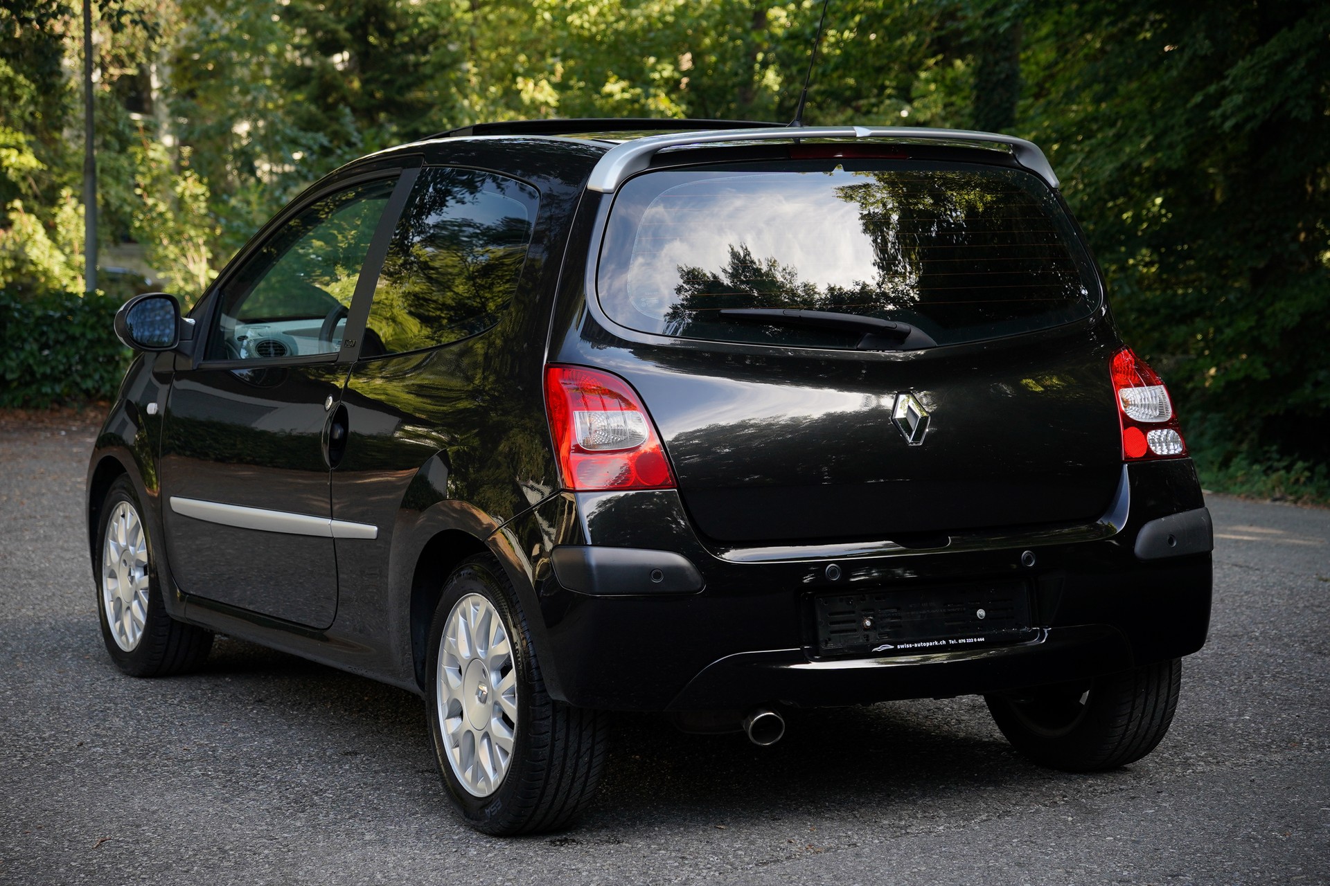RENAULT Twingo 1.2 16V Initiale Quickshift-image-4
