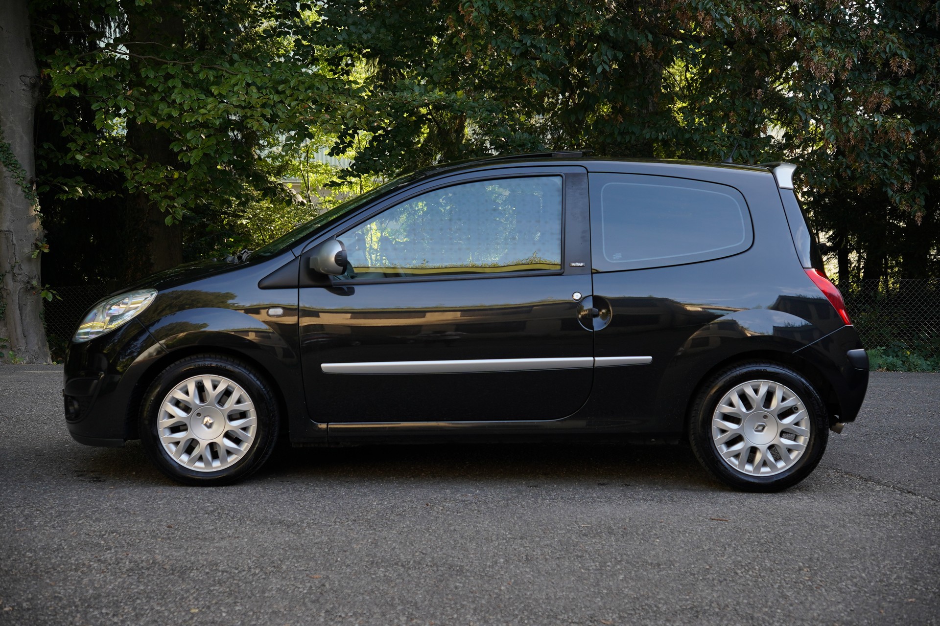 RENAULT Twingo 1.2 16V Initiale Quickshift-image-5