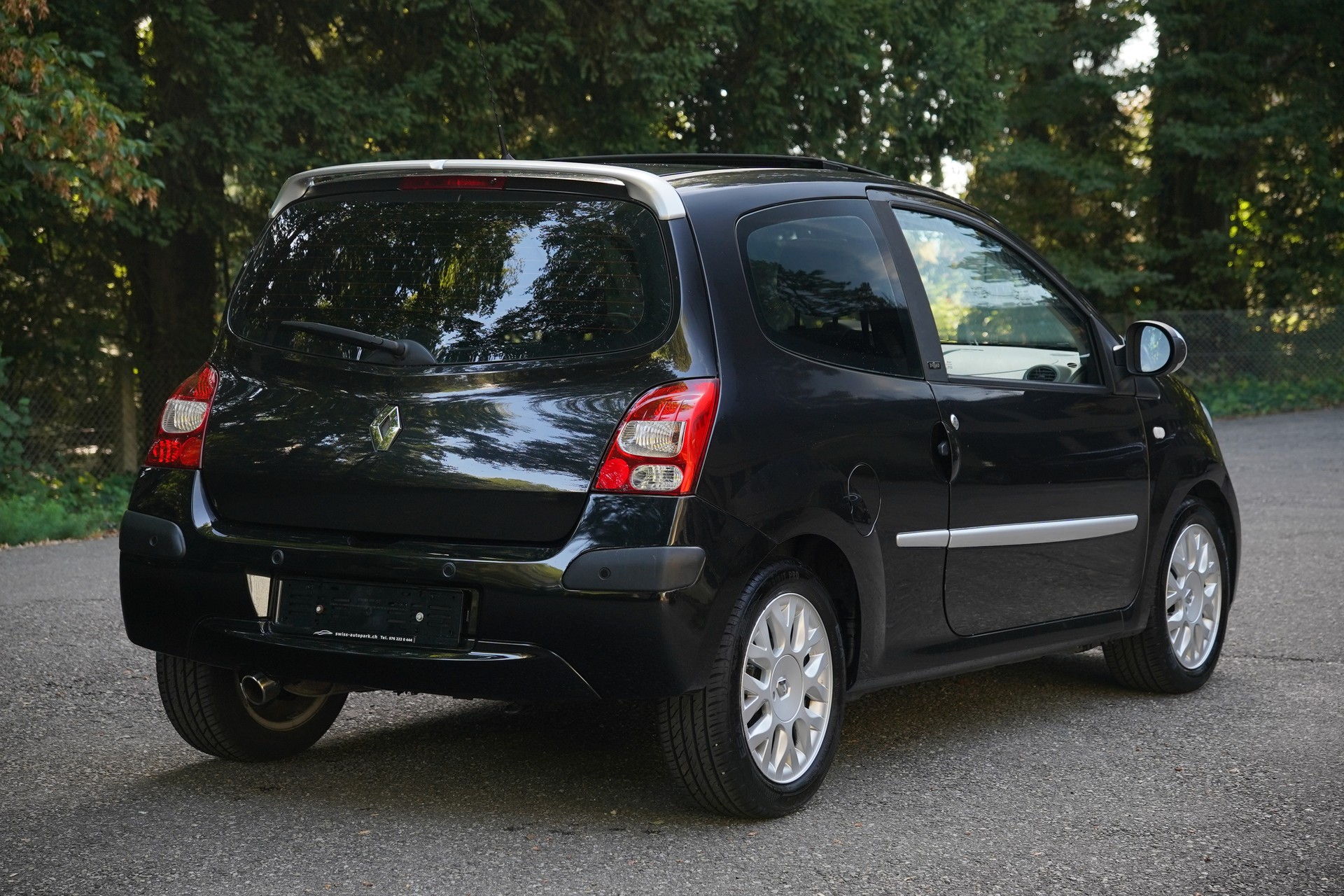 RENAULT Twingo 1.2 16V Initiale Quickshift-image-2