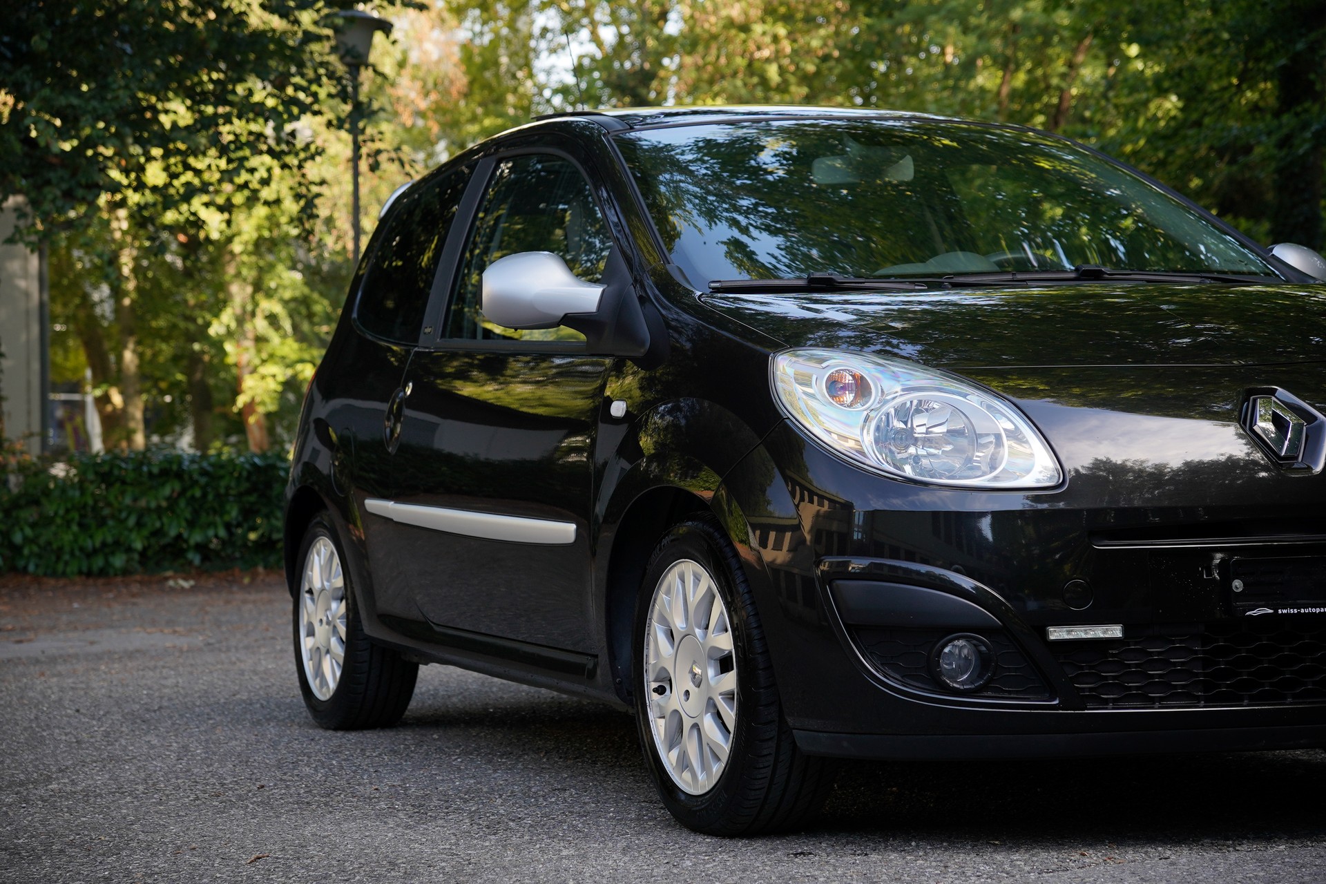 RENAULT Twingo 1.2 16V Initiale Quickshift-image-8