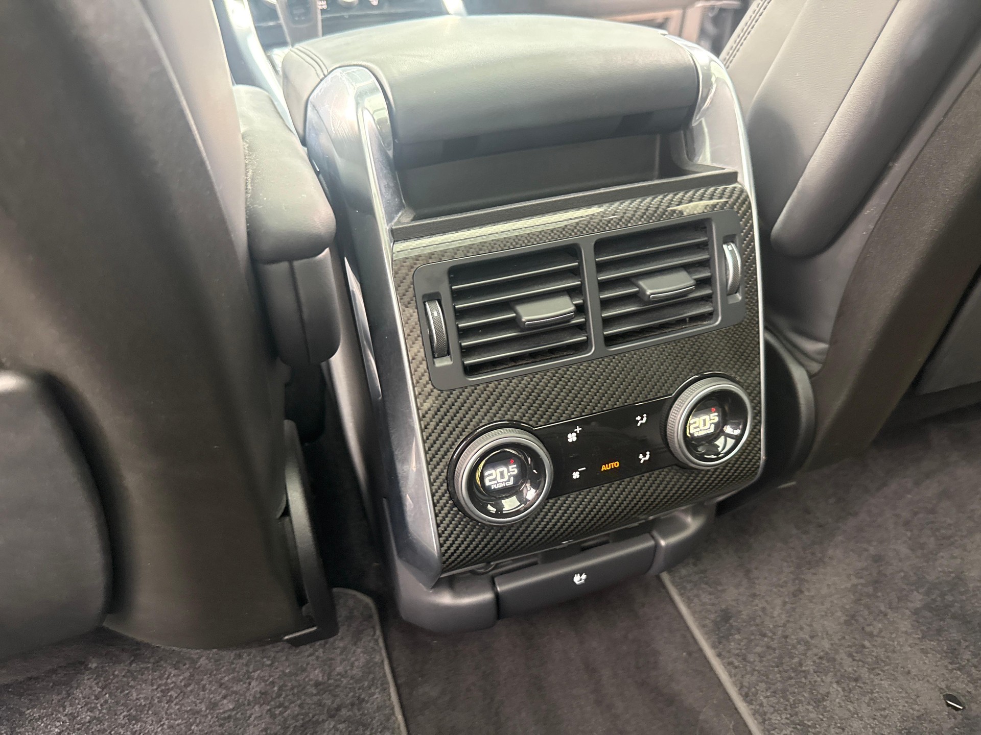 LAND ROVER Range Rover Sport 3.0 I6 HST-image-13