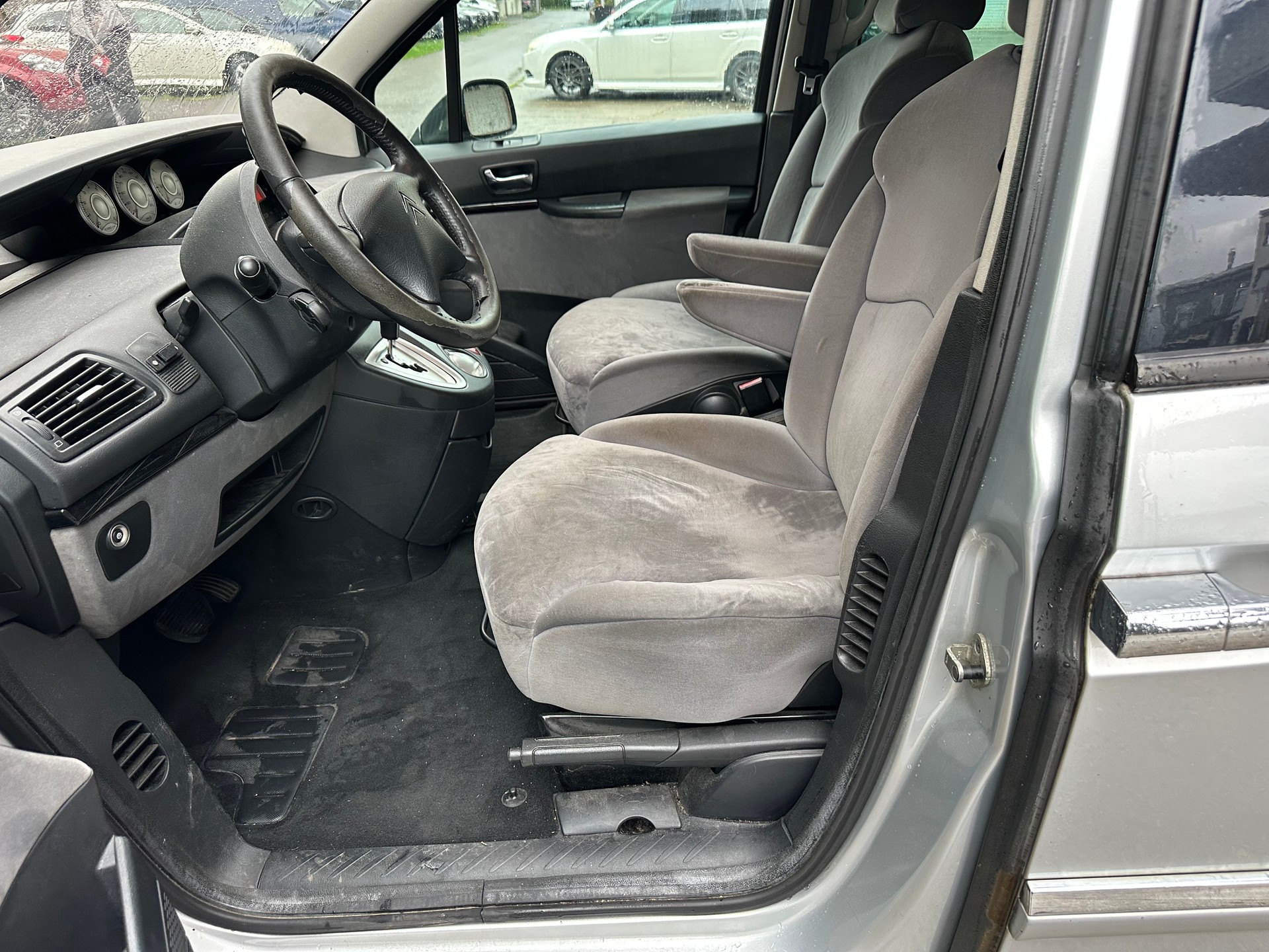 CITROEN C8 2.0 16V Exclusive-image-11