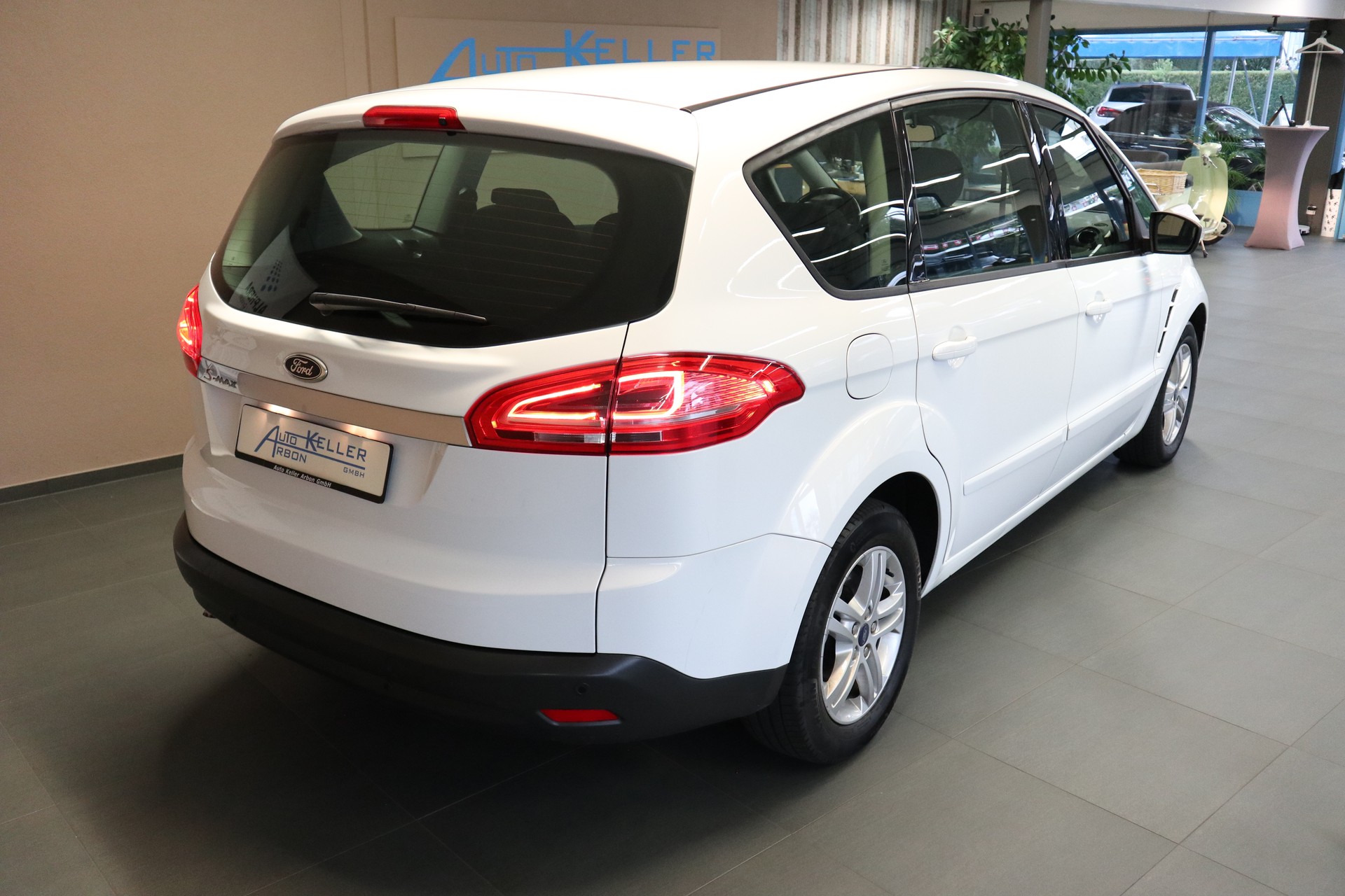FORD S-Max 1.6 EcoB SCTi Knie Ed. S/S-image-6