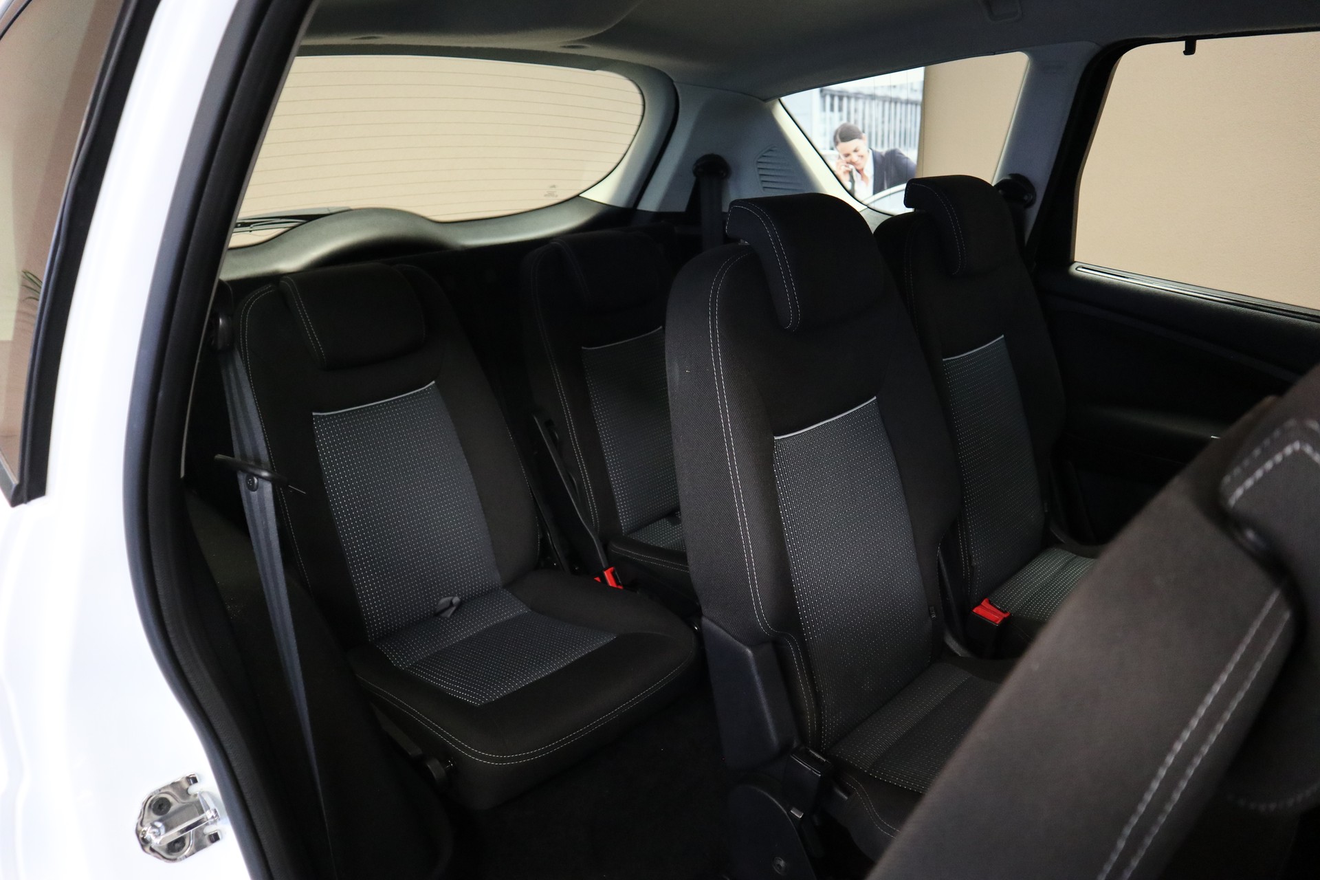 FORD S-Max 1.6 EcoB SCTi Knie Ed. S/S-image-8